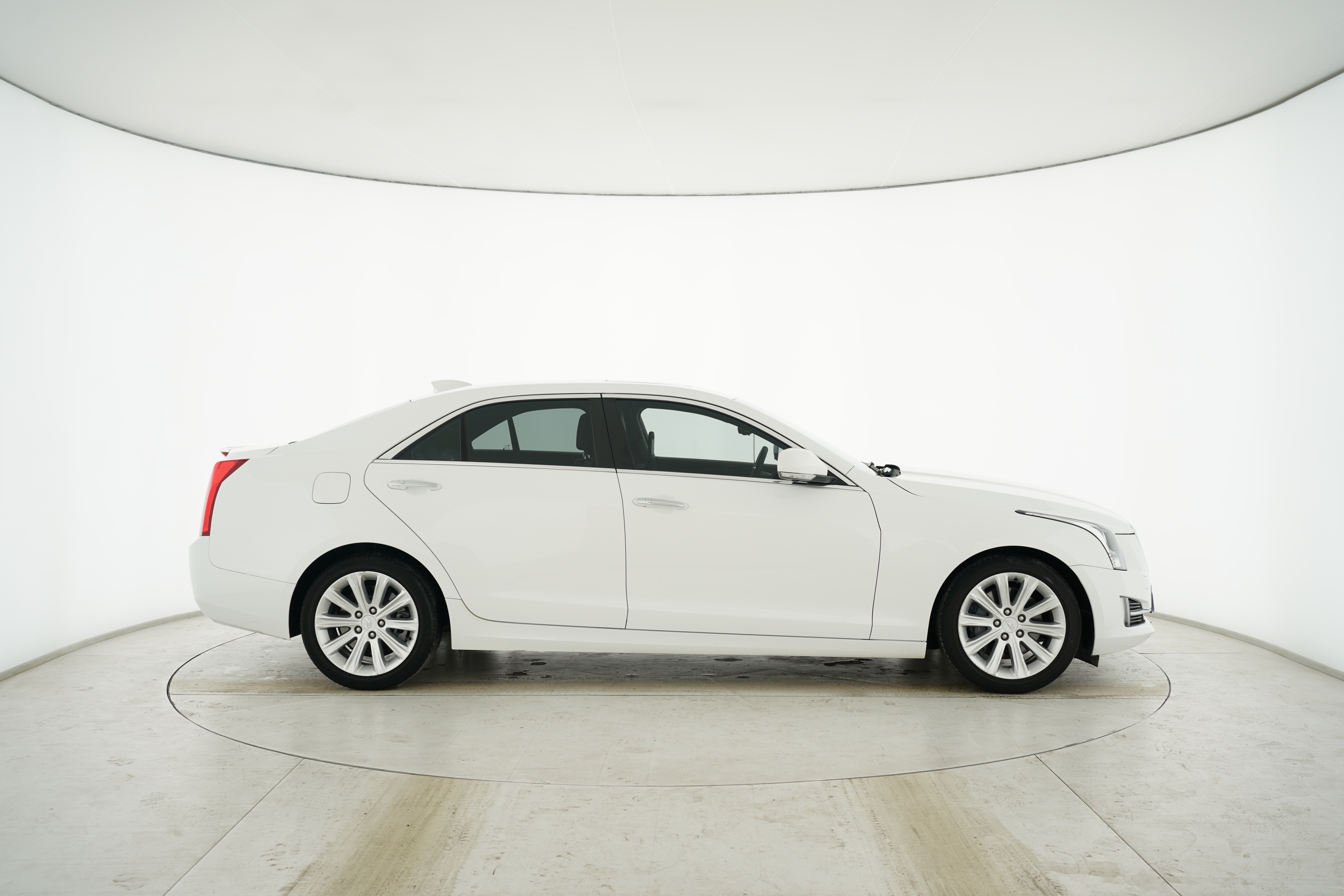 Cadillac ATS-L 2017 — фото 11