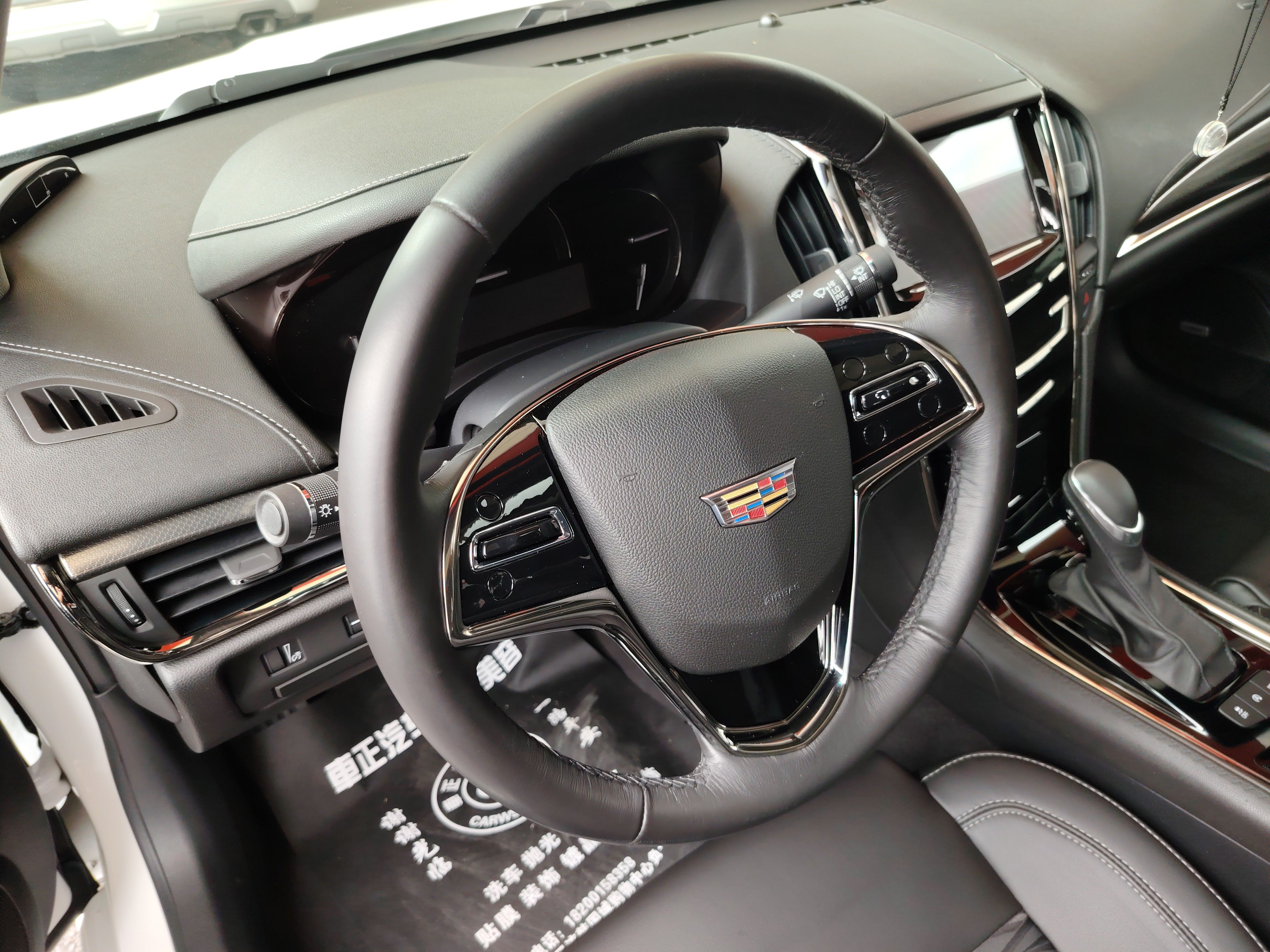 Cadillac ATS-L 2017 — фото 15