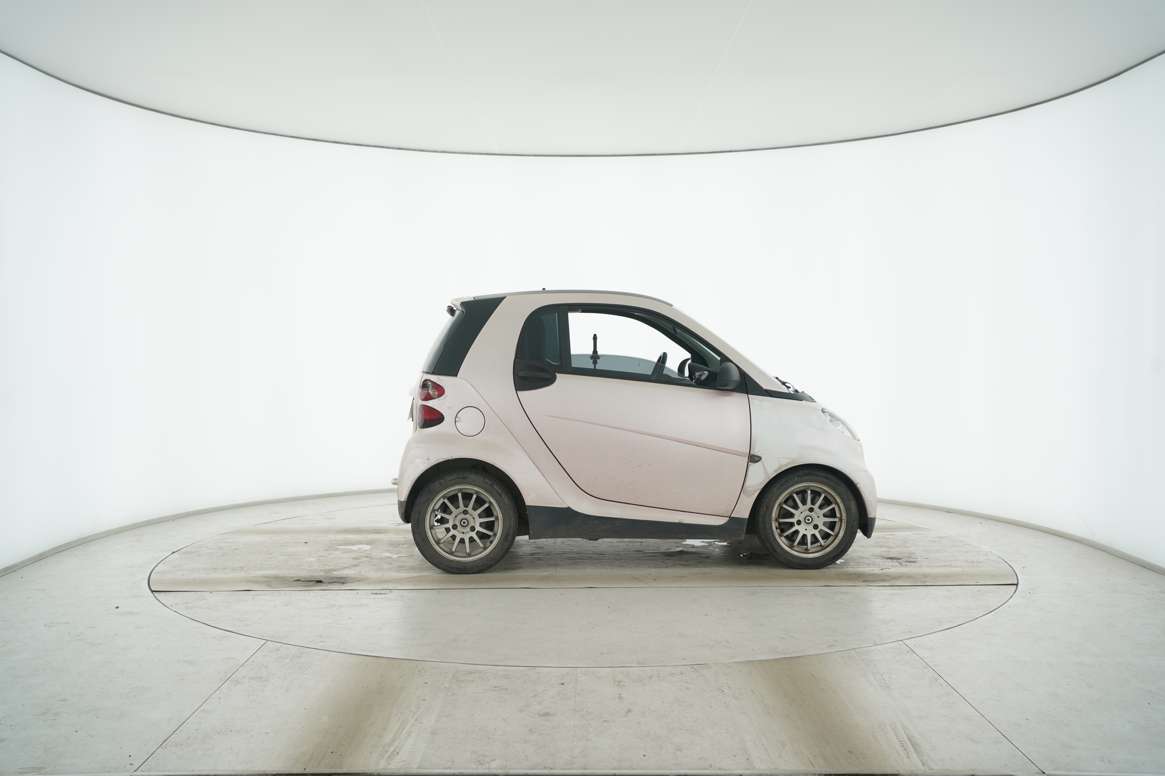 smart fortwo 2012 — фото 11