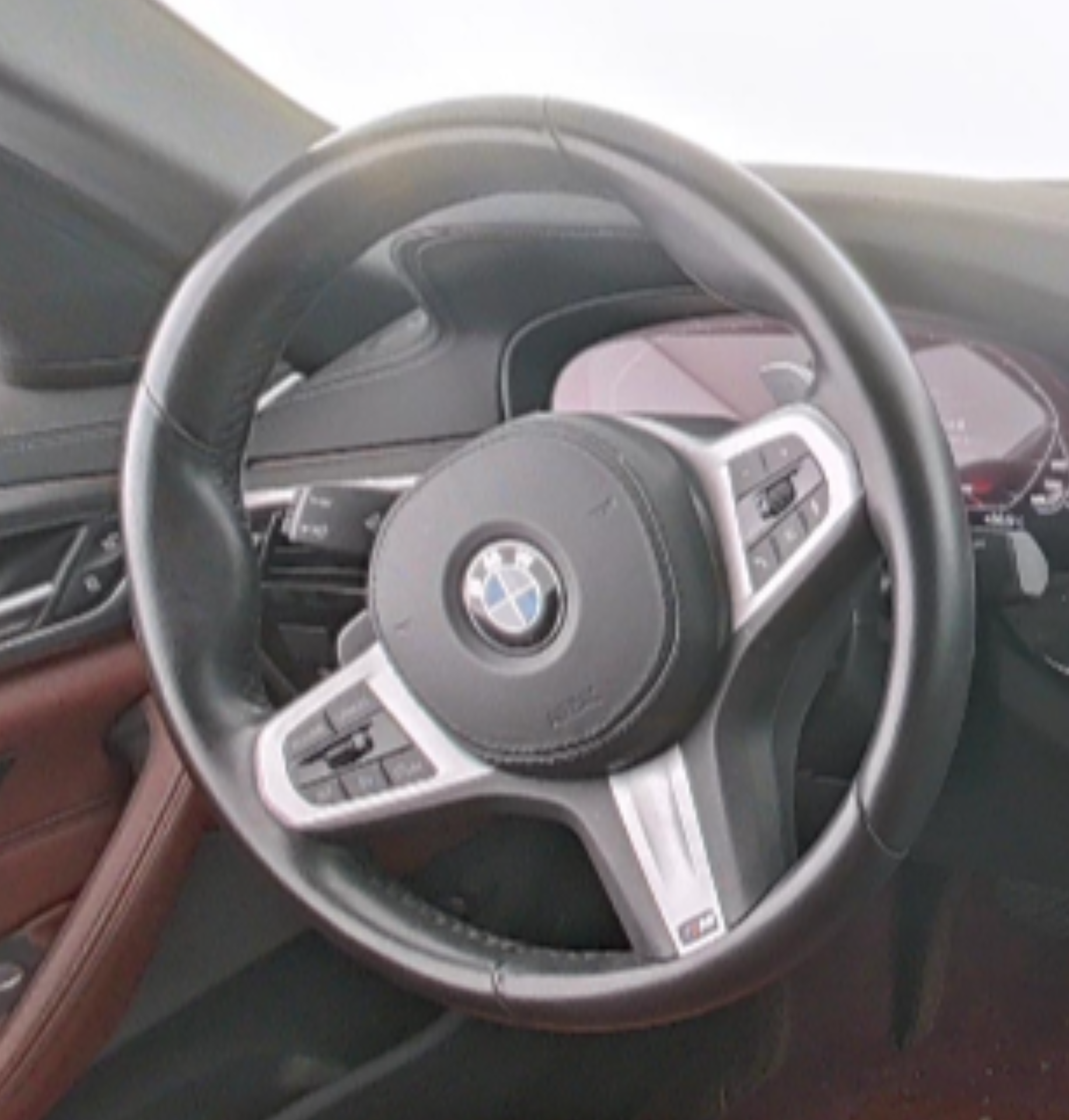 BMW 5 Series 2022 — фото 10