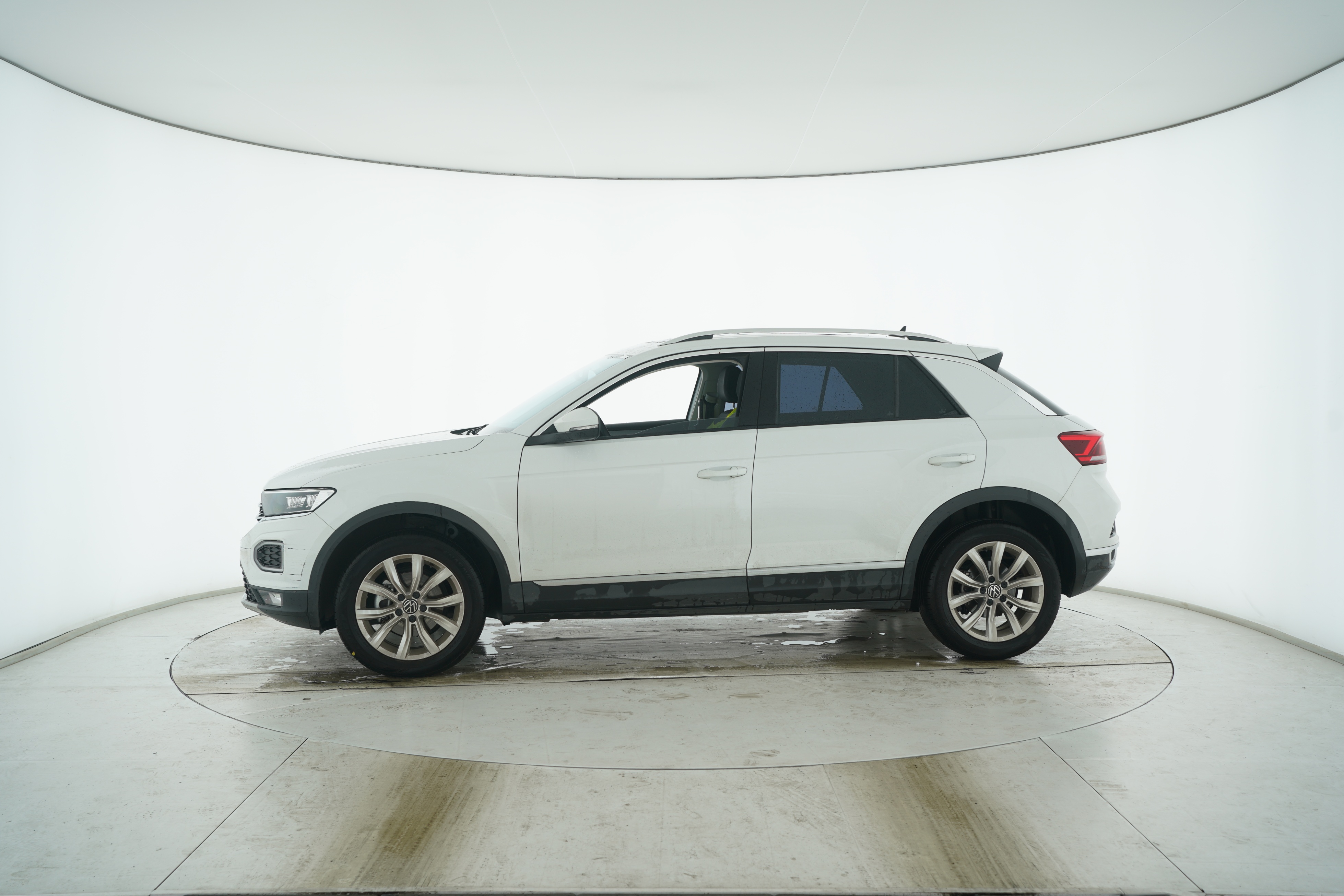 Volkswagen T-ROC 2022 — фото 7