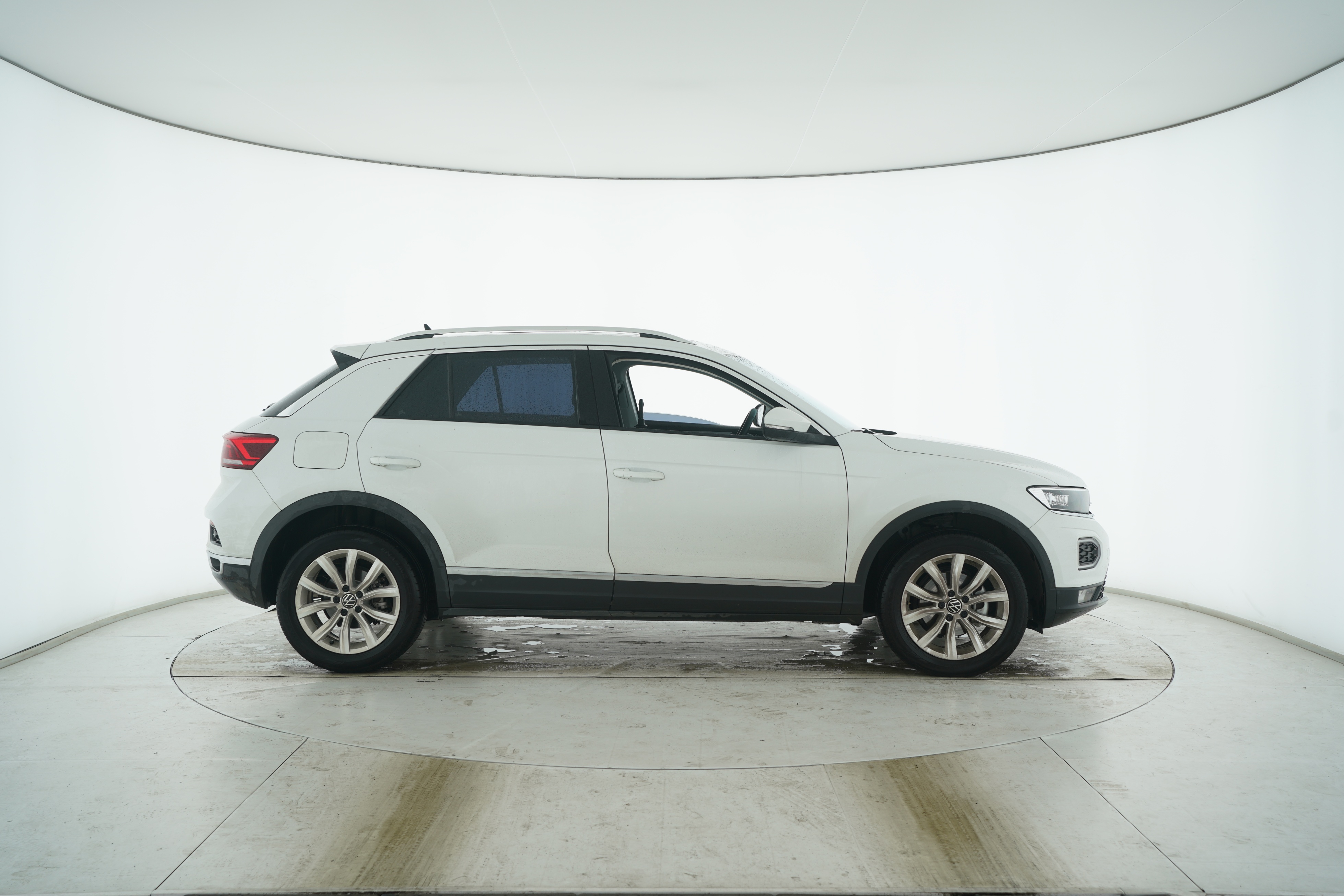 Volkswagen T-ROC 2022 — фото 8