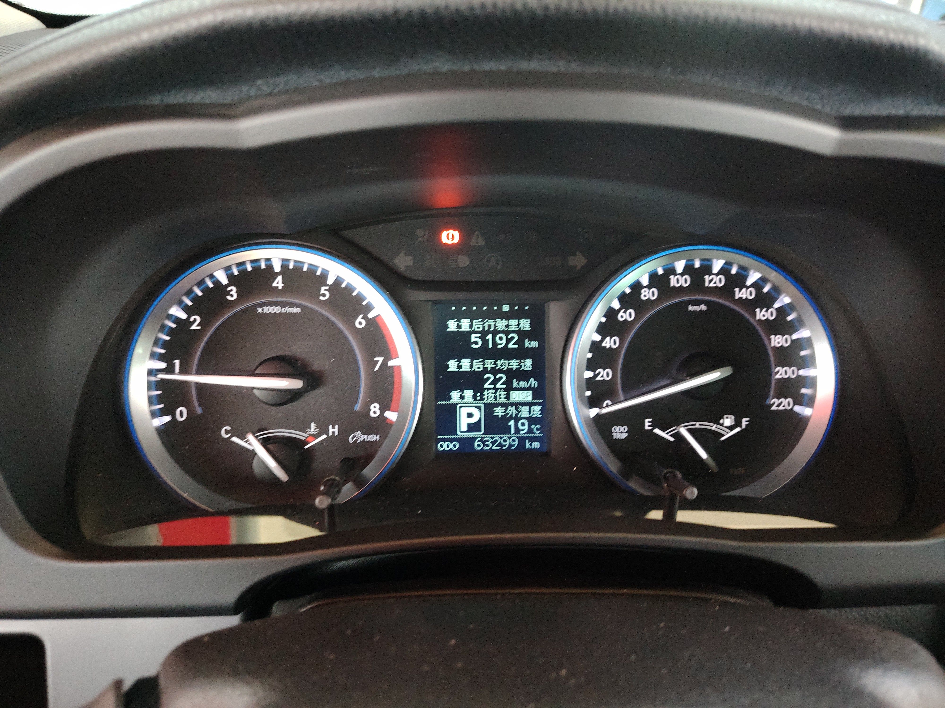 Toyota Highlander 2017 — фото 11