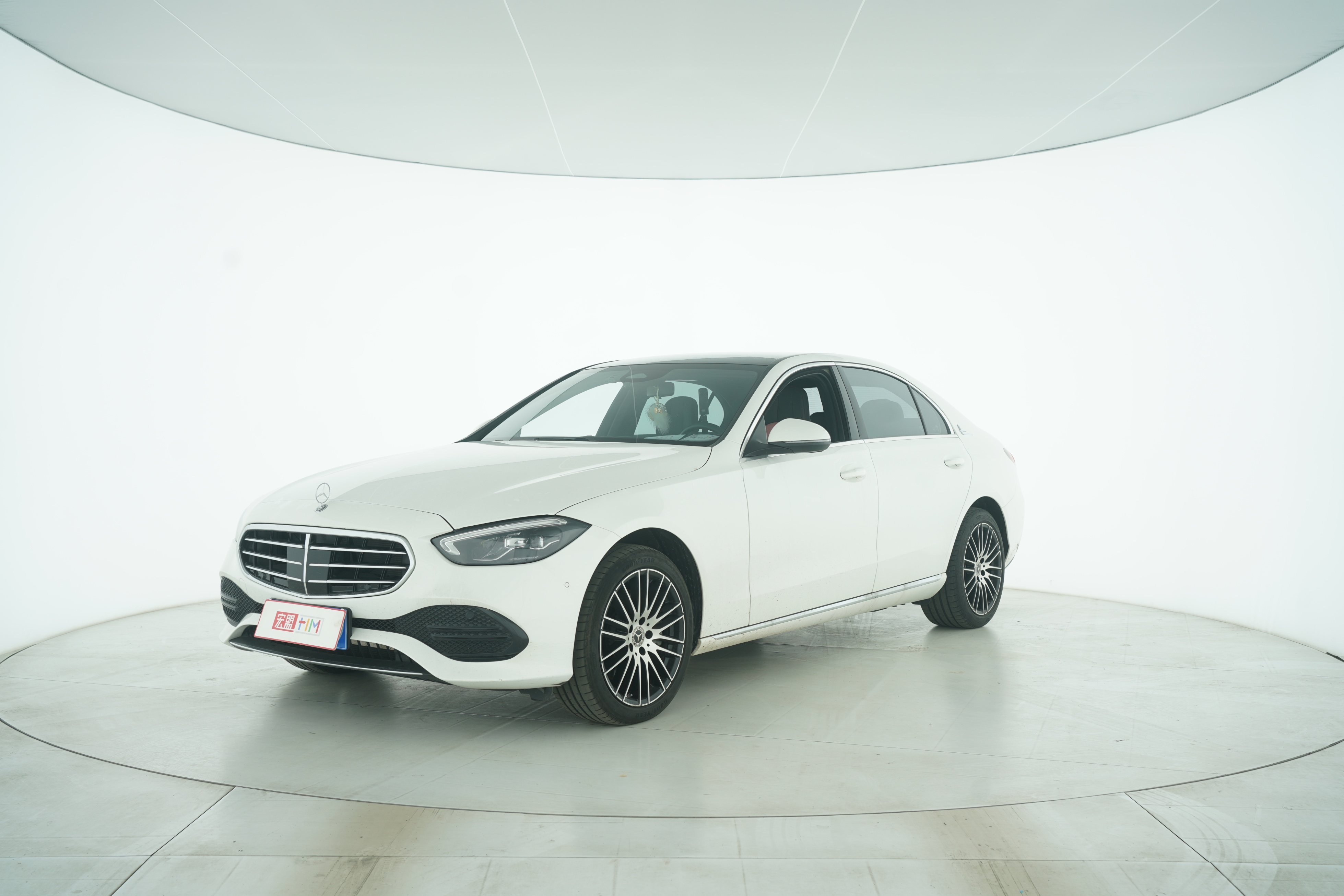Mercedes Benz C-Class 2022 — фото 1