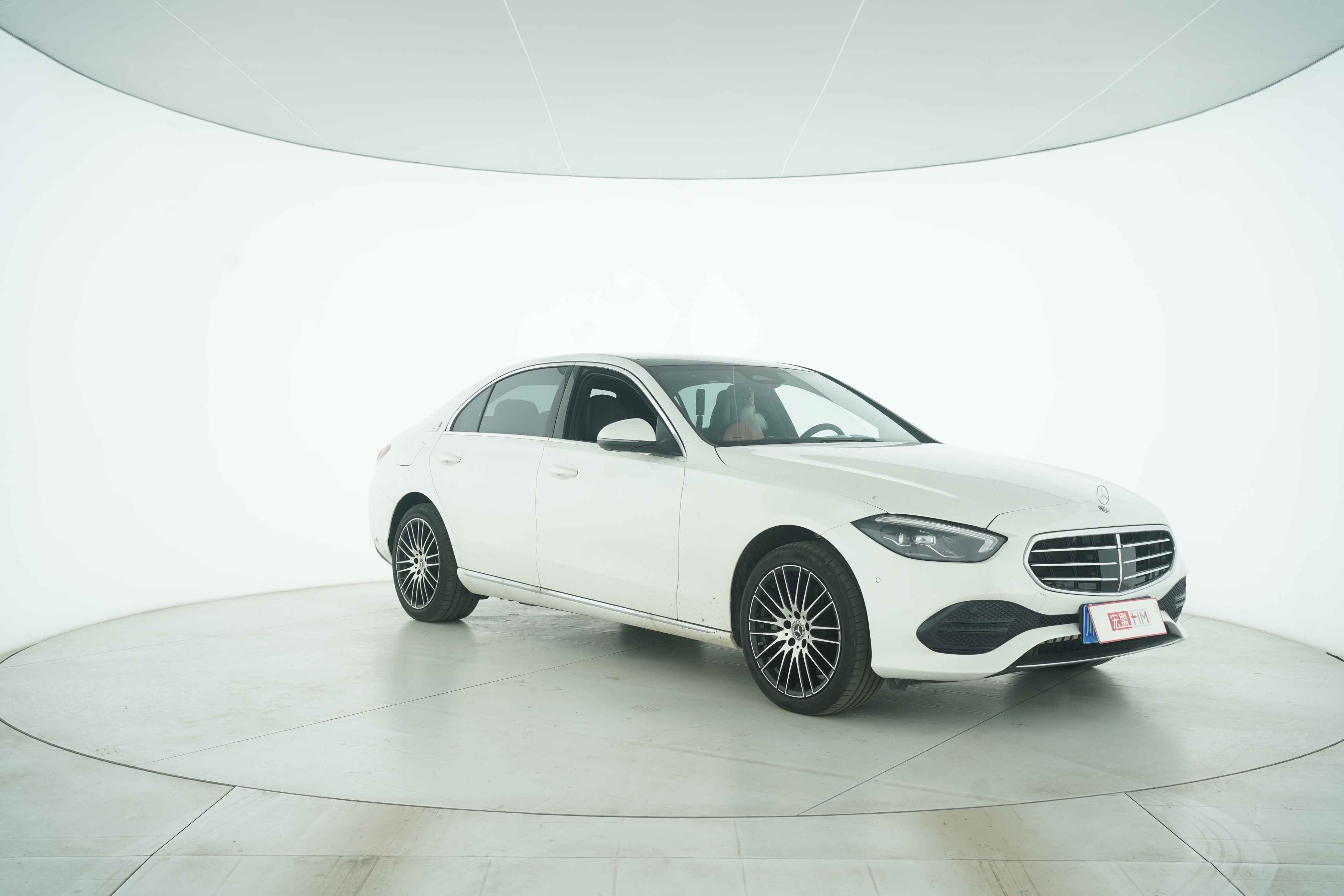 Mercedes Benz C-Class 2022 — фото 2