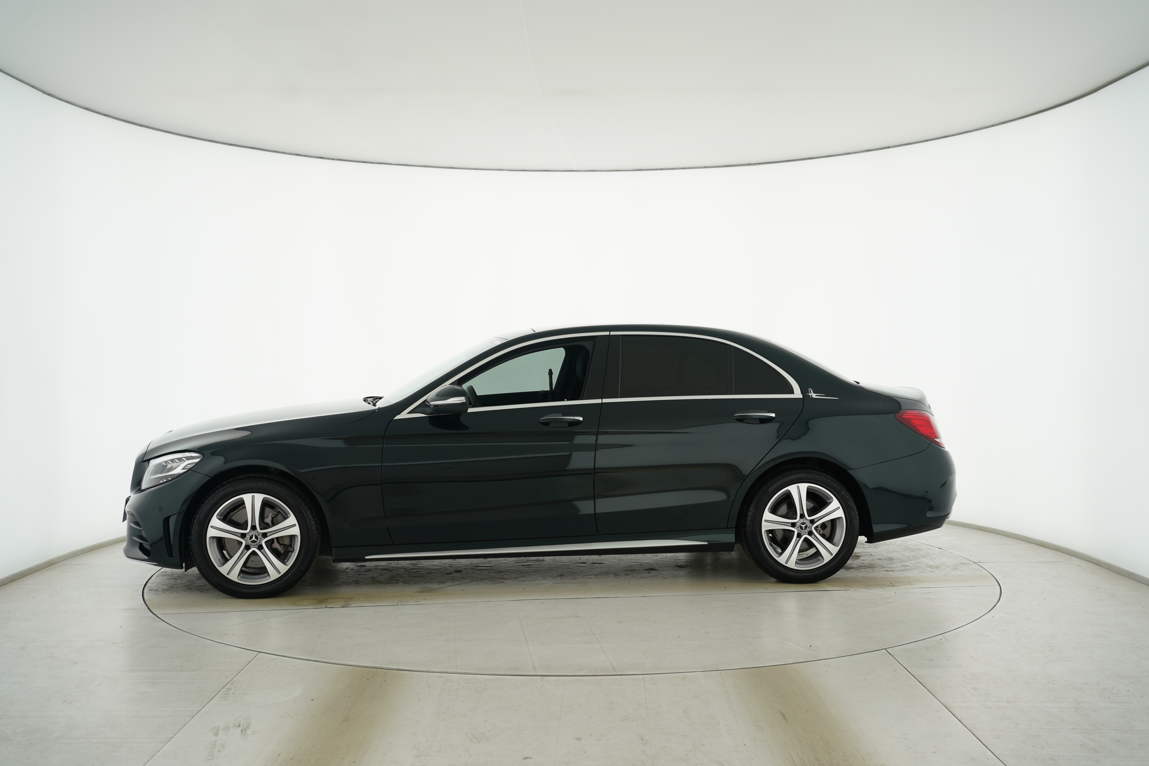 Mercedes Benz C-Class 2020 — фото 7