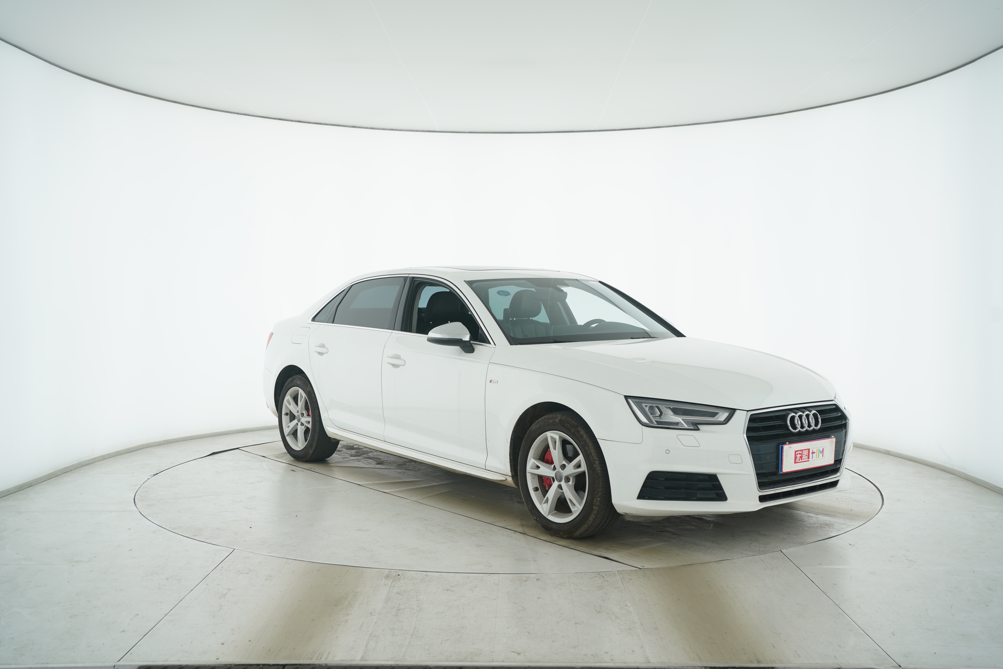 Audi A4L 2017 — фото 2