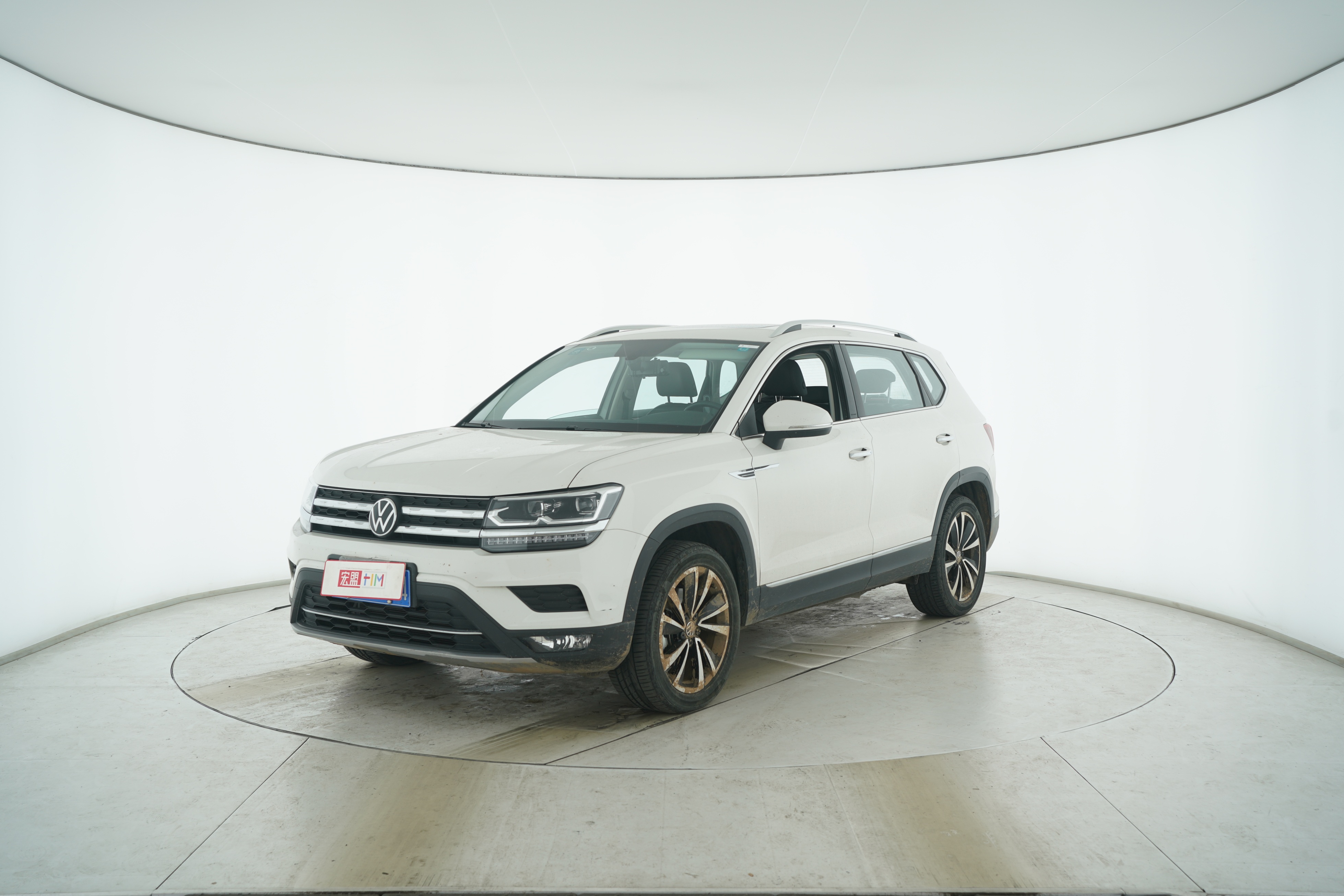 Volkswagen Touran 2018 — фото 1
