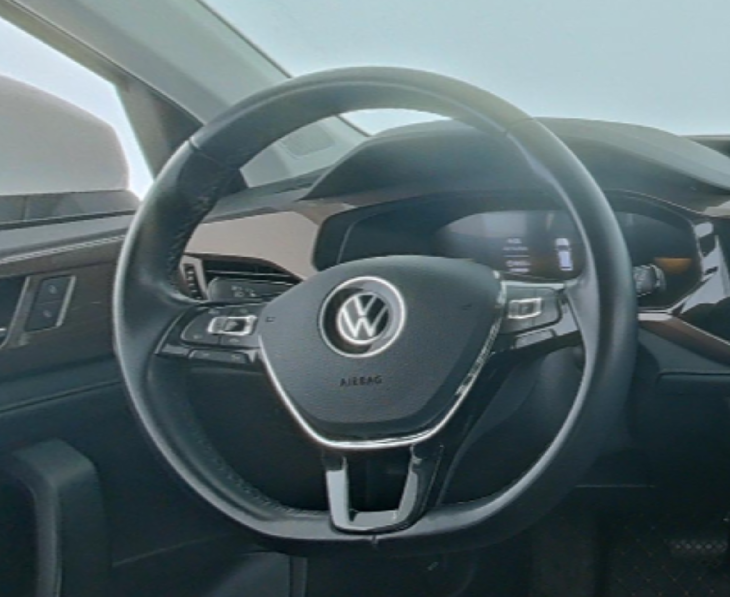 Volkswagen Touran 2018 — фото 10