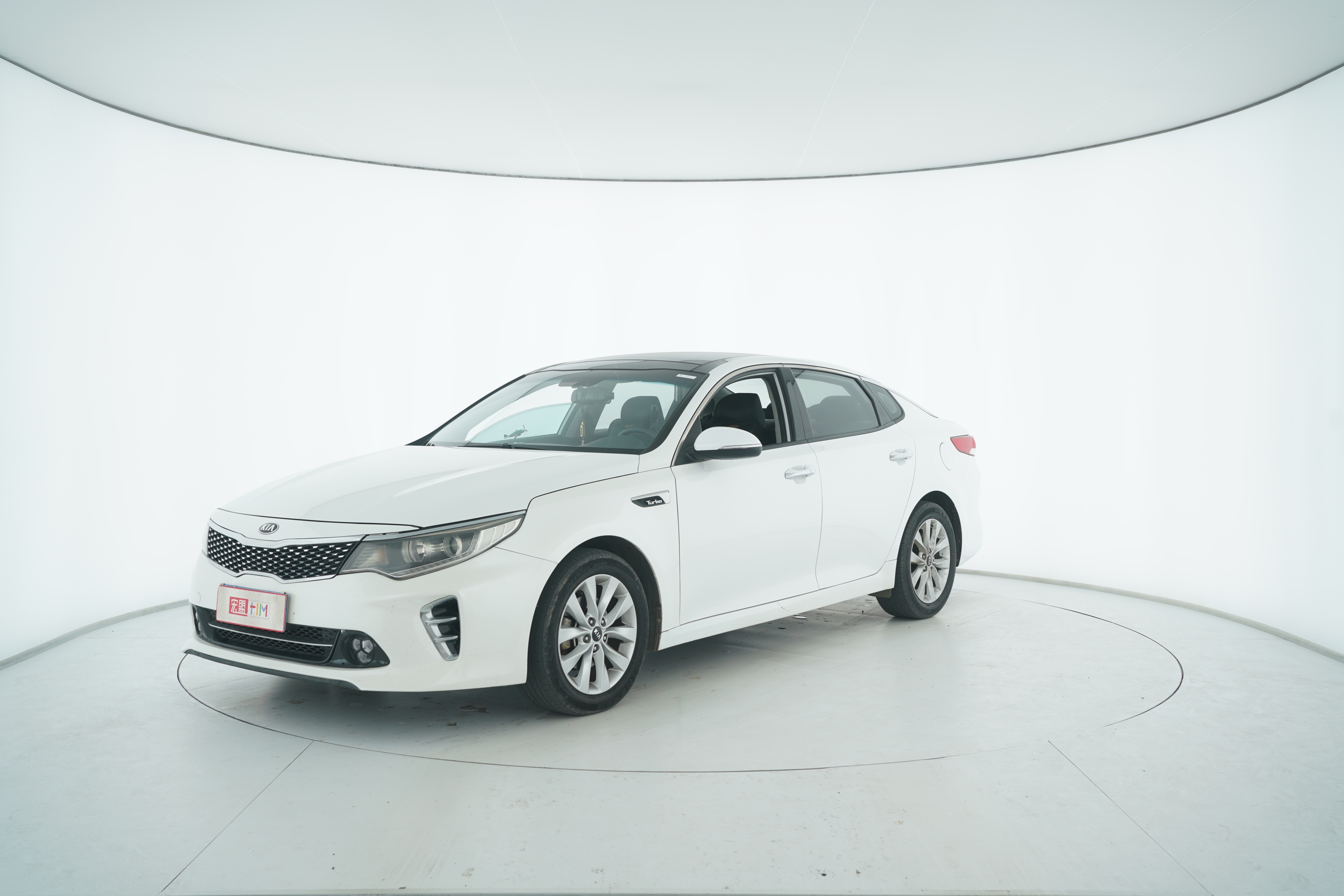 KIA Gentry 2018 — фото 1