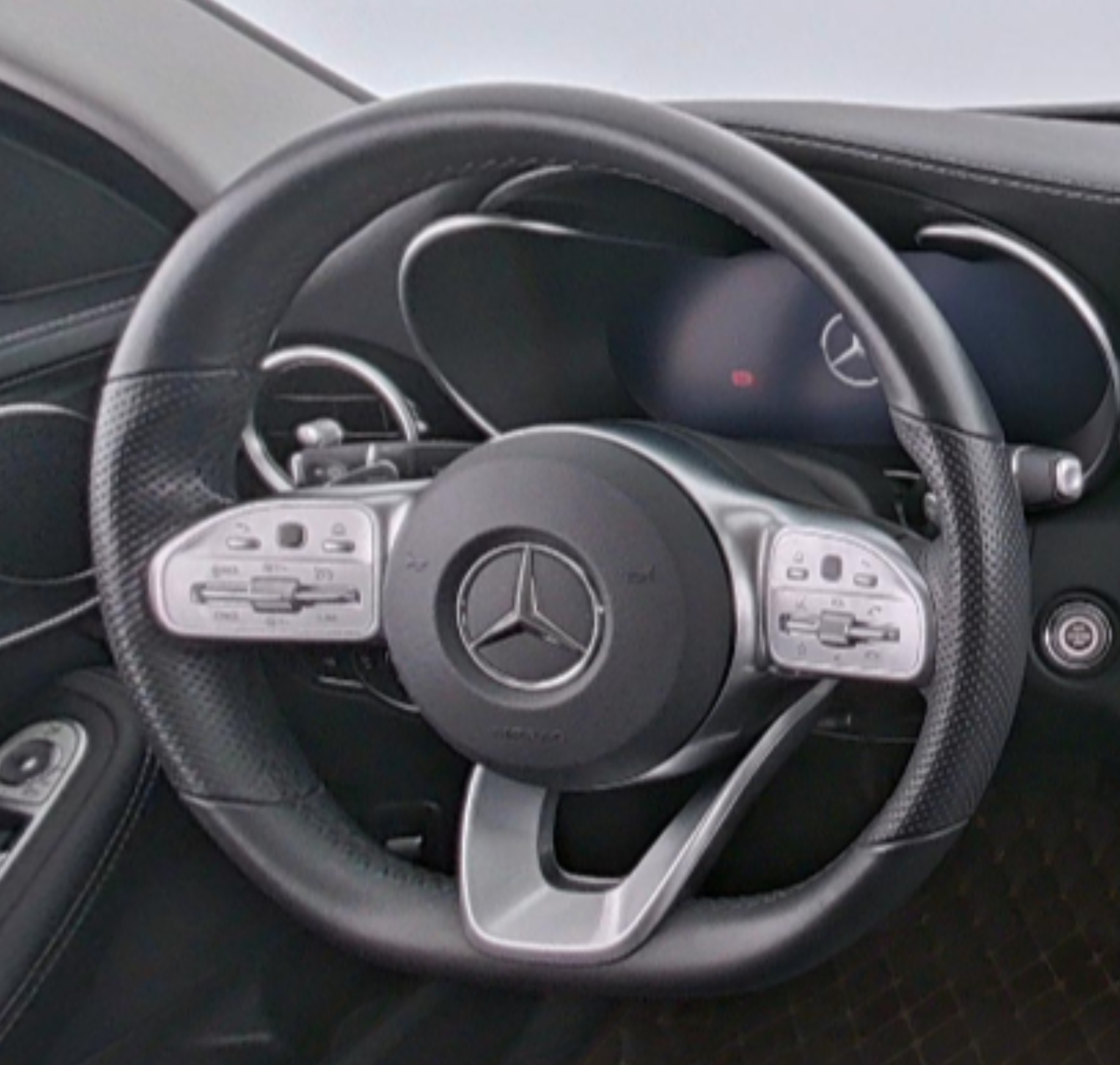 Mercedes Benz C-Class 2021 — фото 10