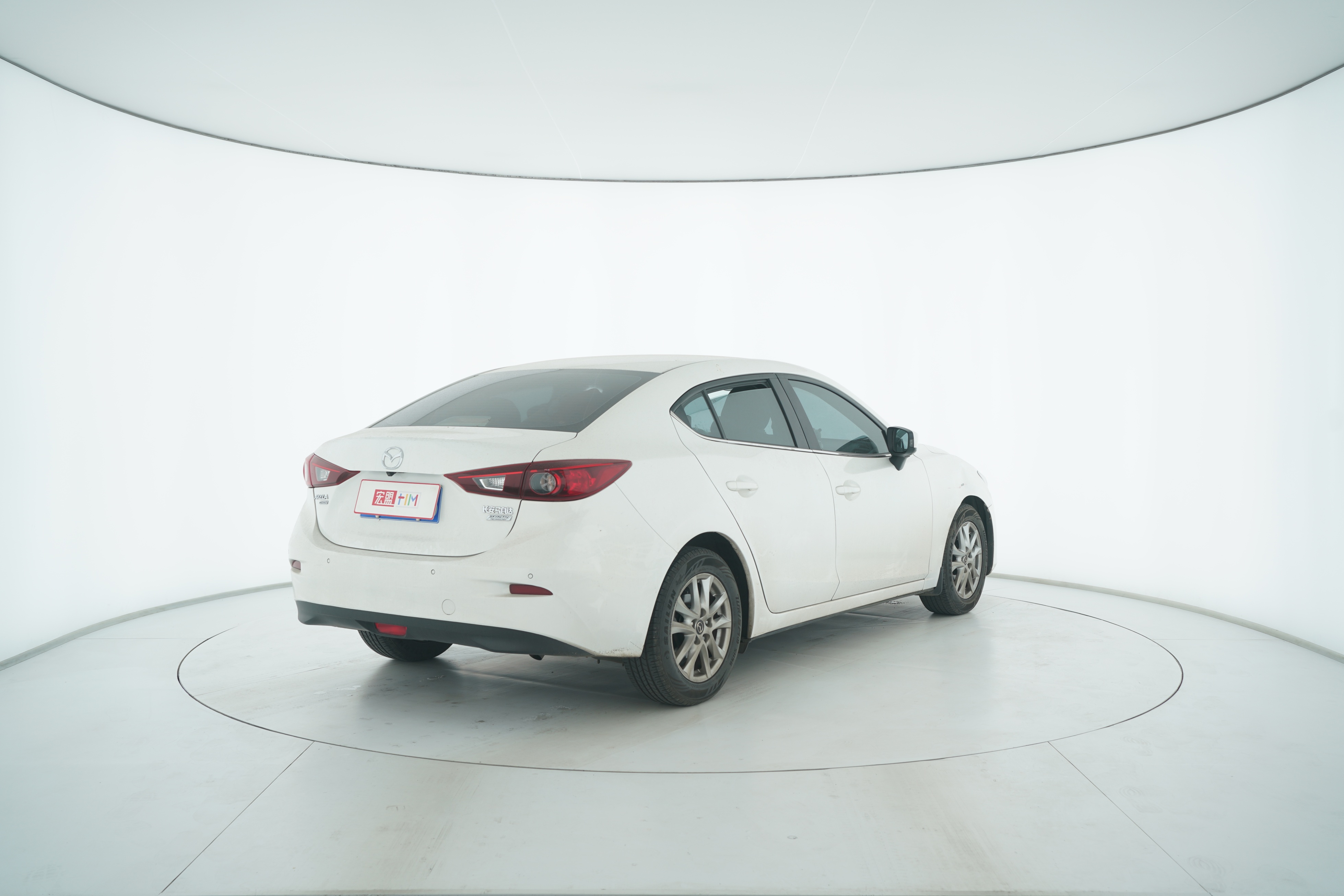 Mazda 3 Axela 2016 — фото 4