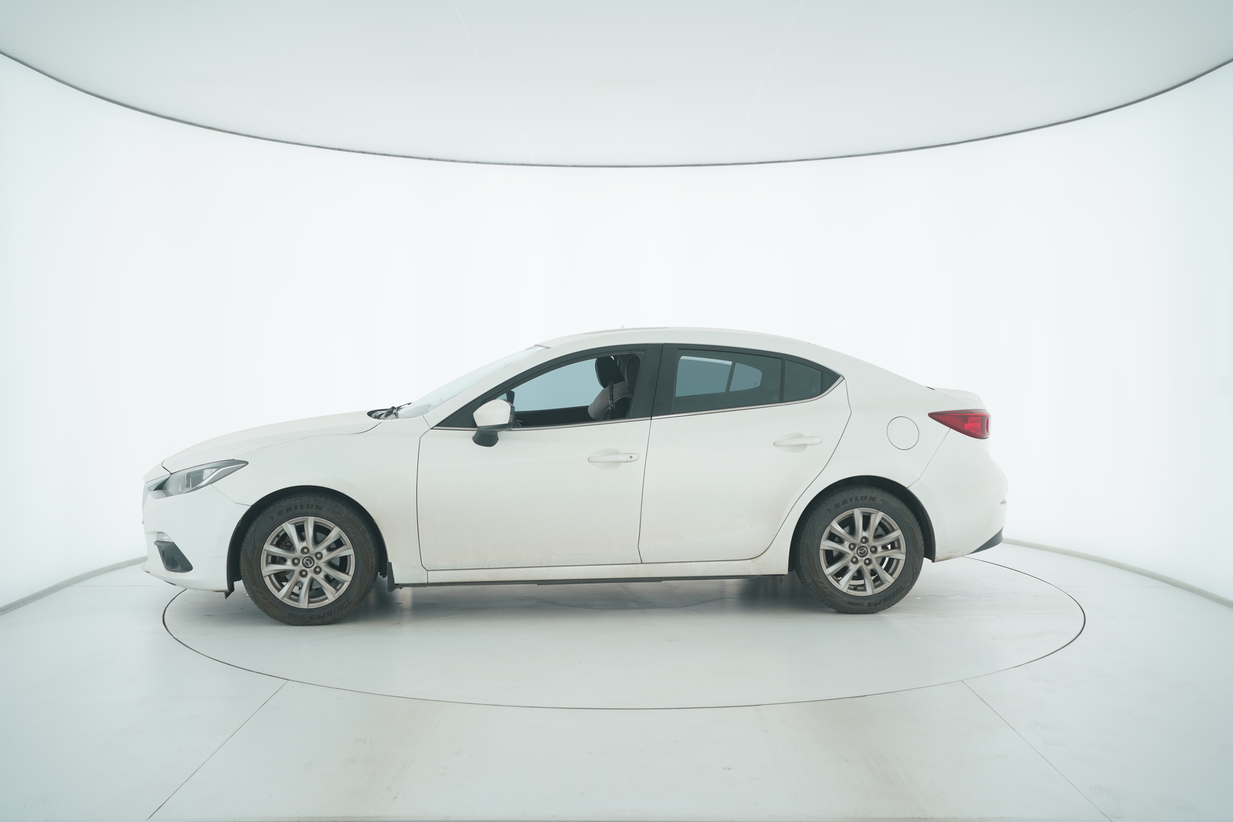 Mazda 3 Axela 2016 — фото 7