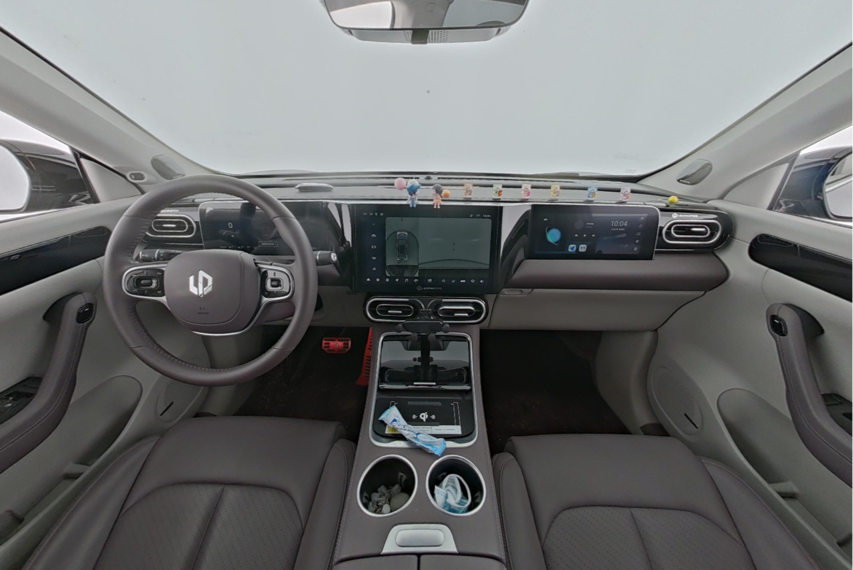 Leapmotor C11 Hybrid 2023 — фото 9