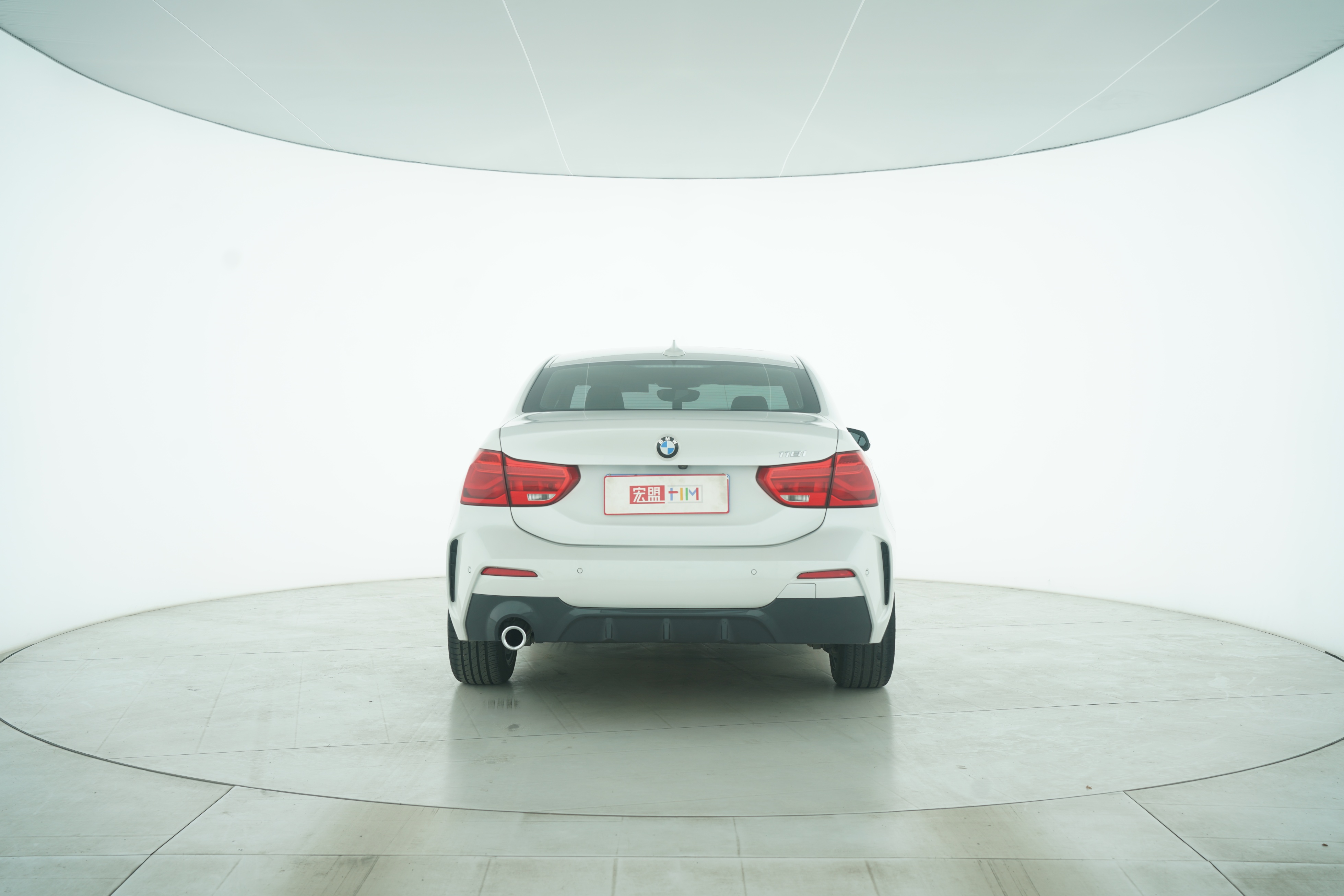 BMW 1 Series 2019 — фото 6