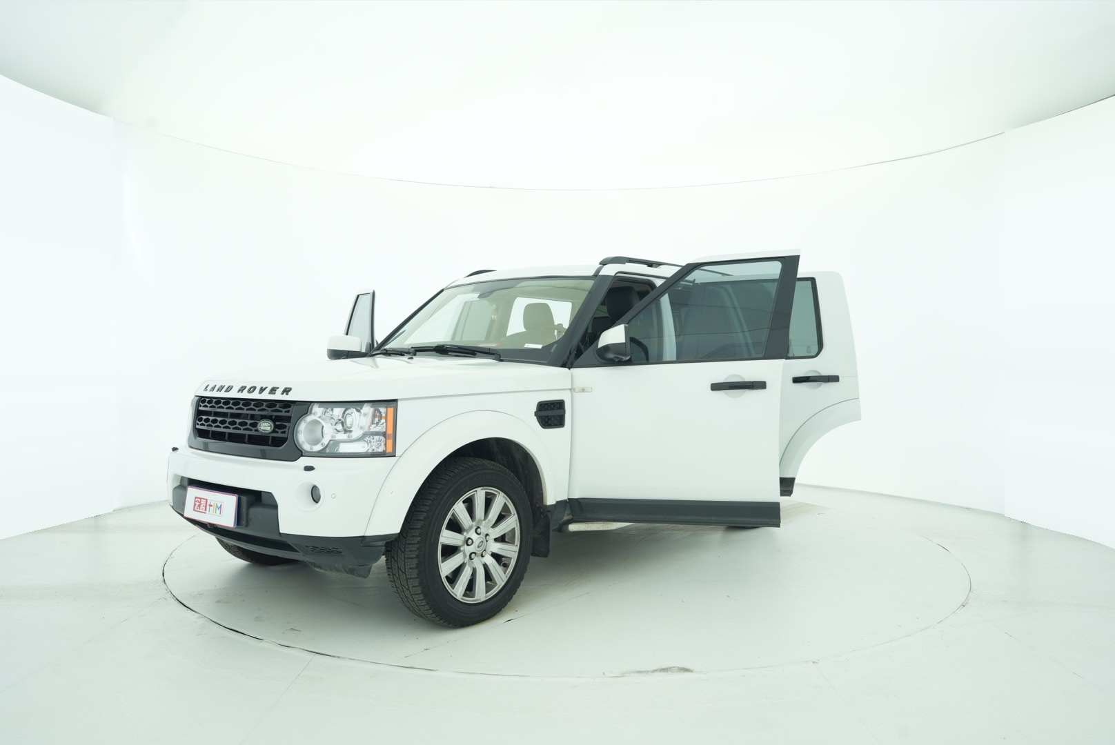 Land Rover Discovery 2012 — фото 11