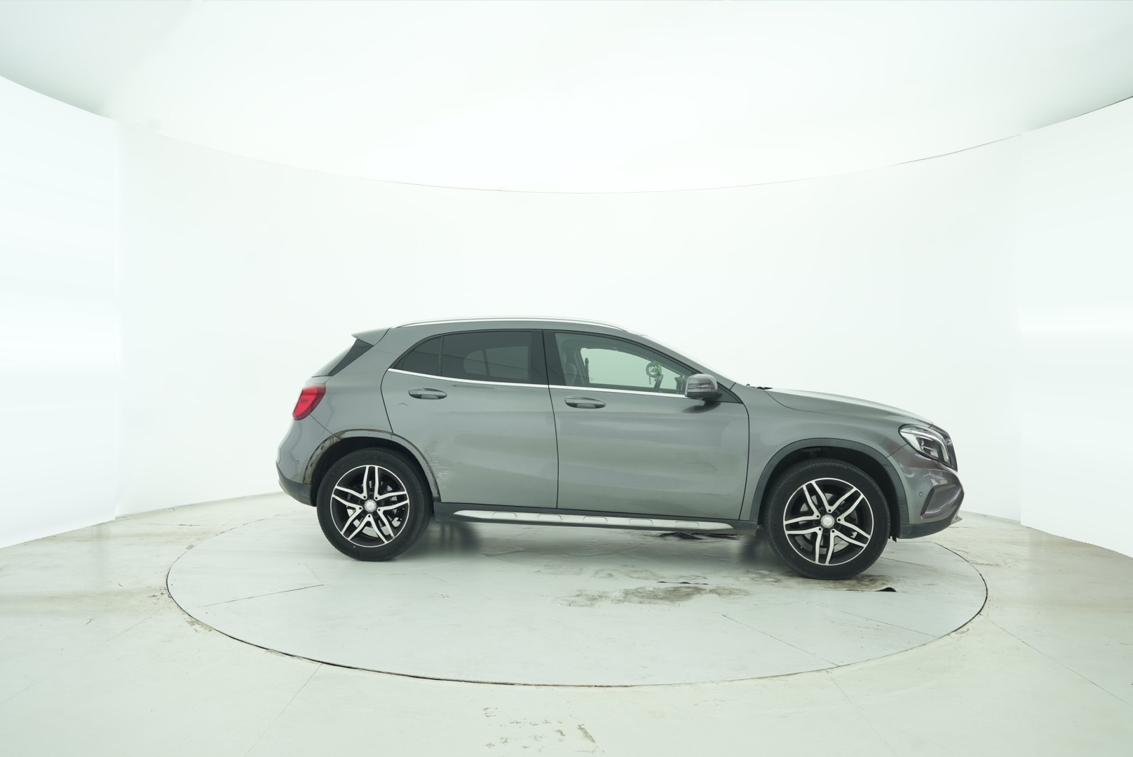 Mercedes Benz GLA 2016 — фото 7
