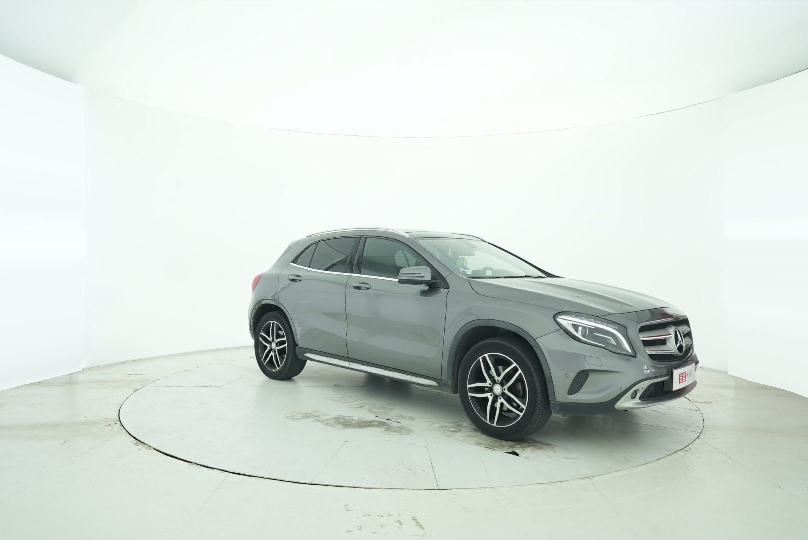 Mercedes Benz GLA 2016 — фото 8