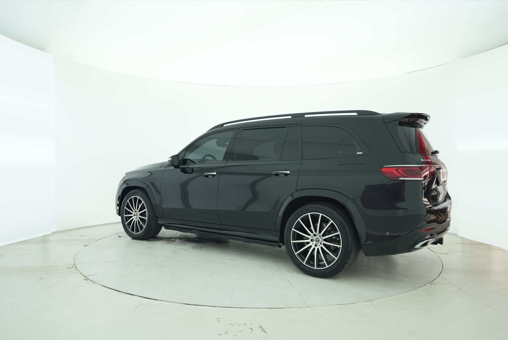 Mercedes Benz GLS 2023 — фото 4