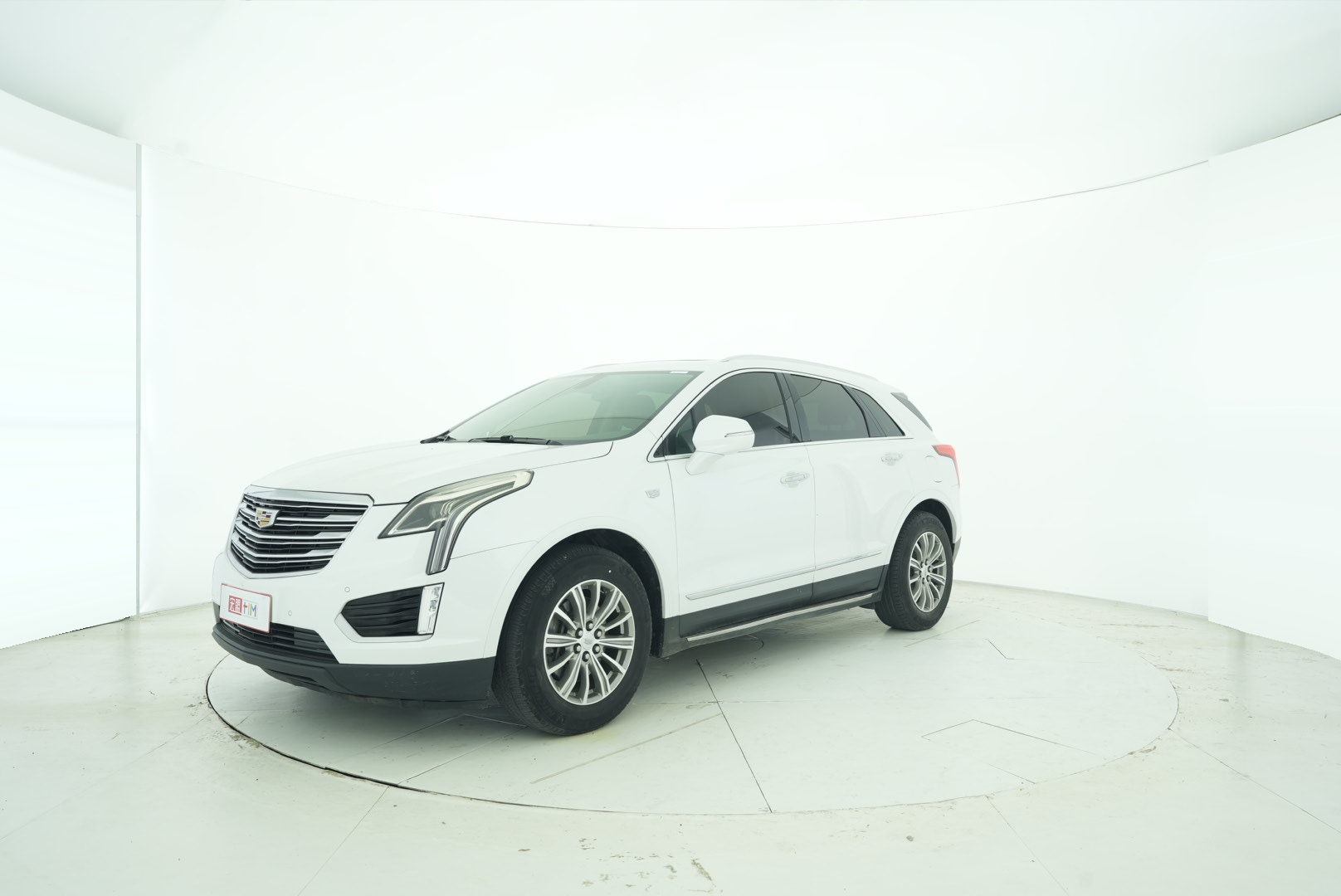 Cadillac XT5 2018 — фото 1