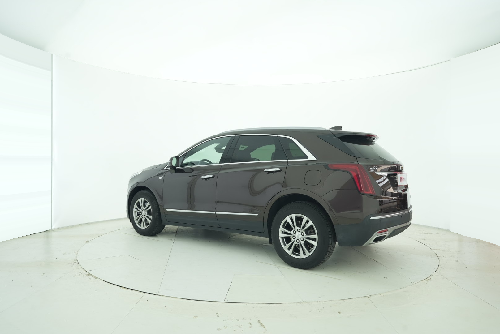 Cadillac XT5 2020 — фото 4