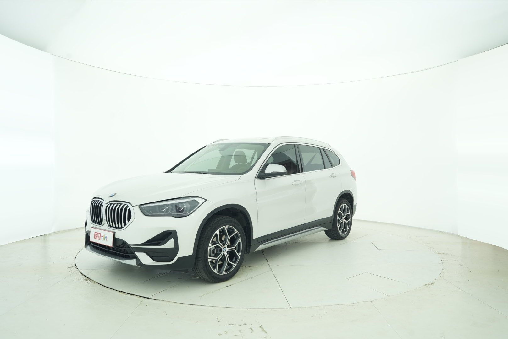 BMW X1 2022 — фото 1