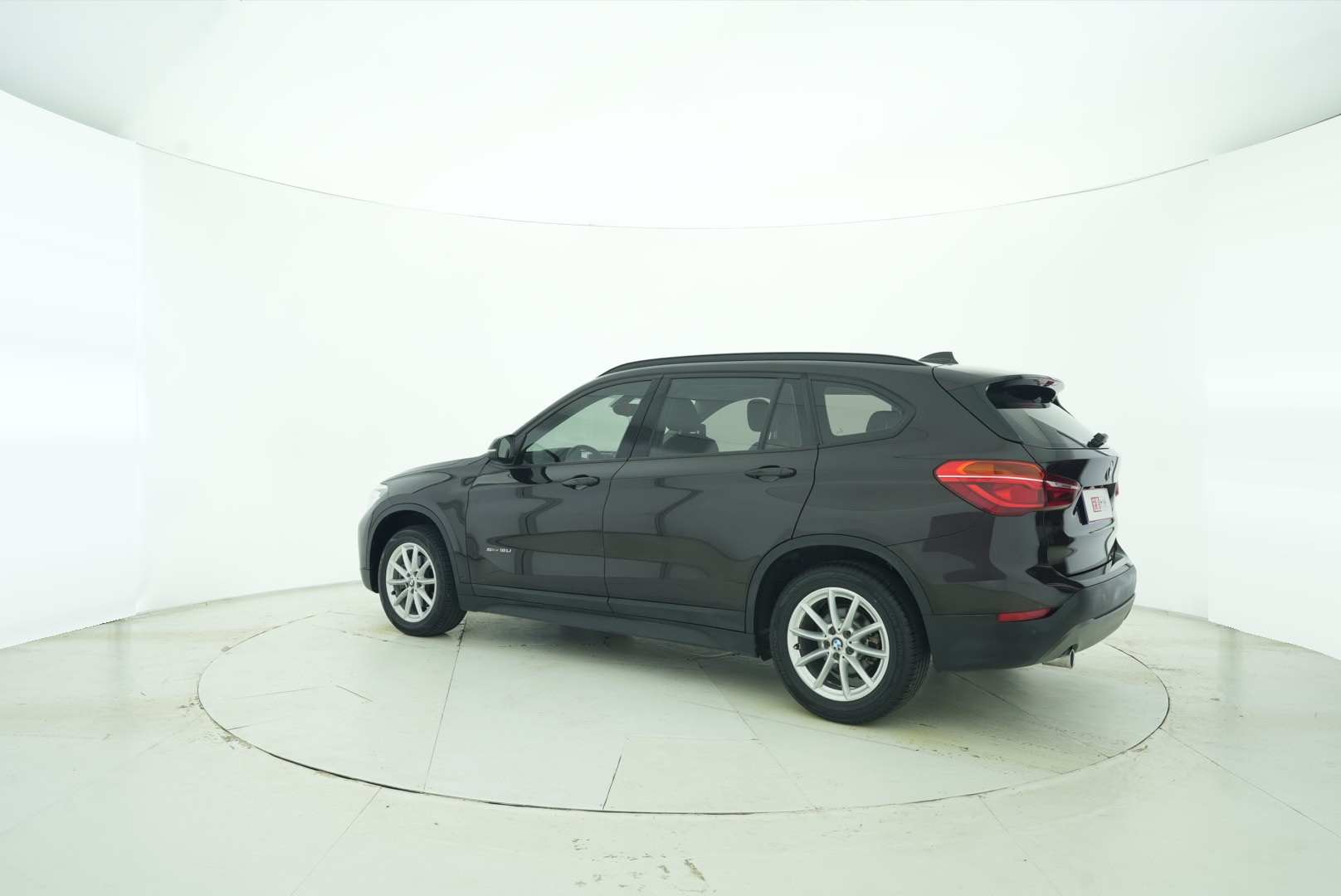 BMW X1 2018 — фото 10