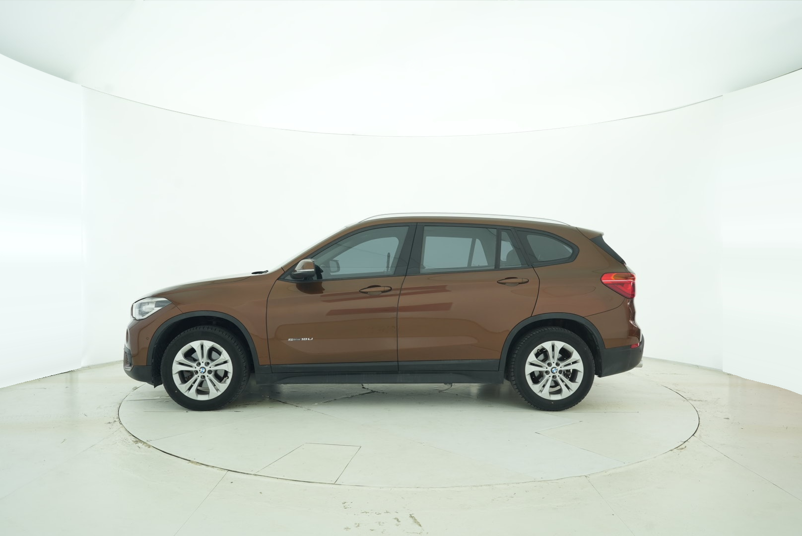 BMW X1 2016 — фото 2