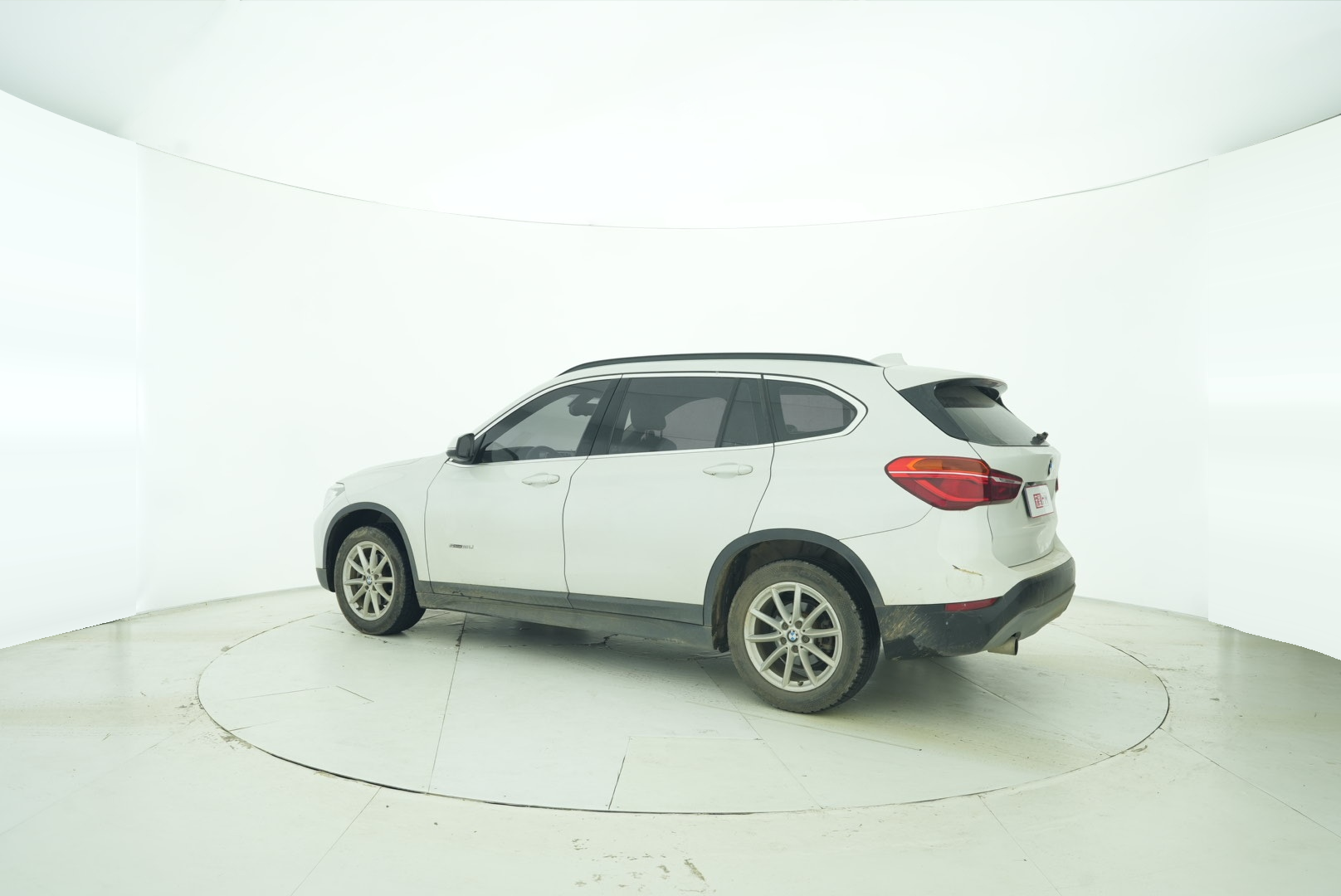 BMW X1 2018 — фото 6