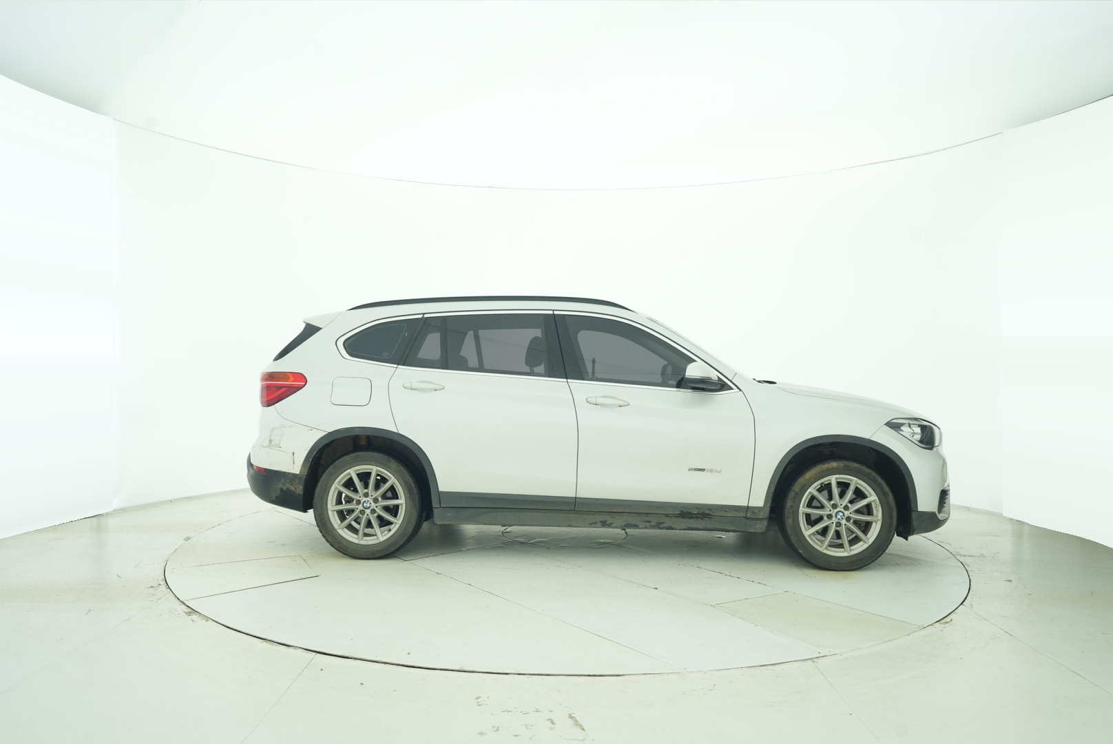 BMW X1 2018 — фото 13