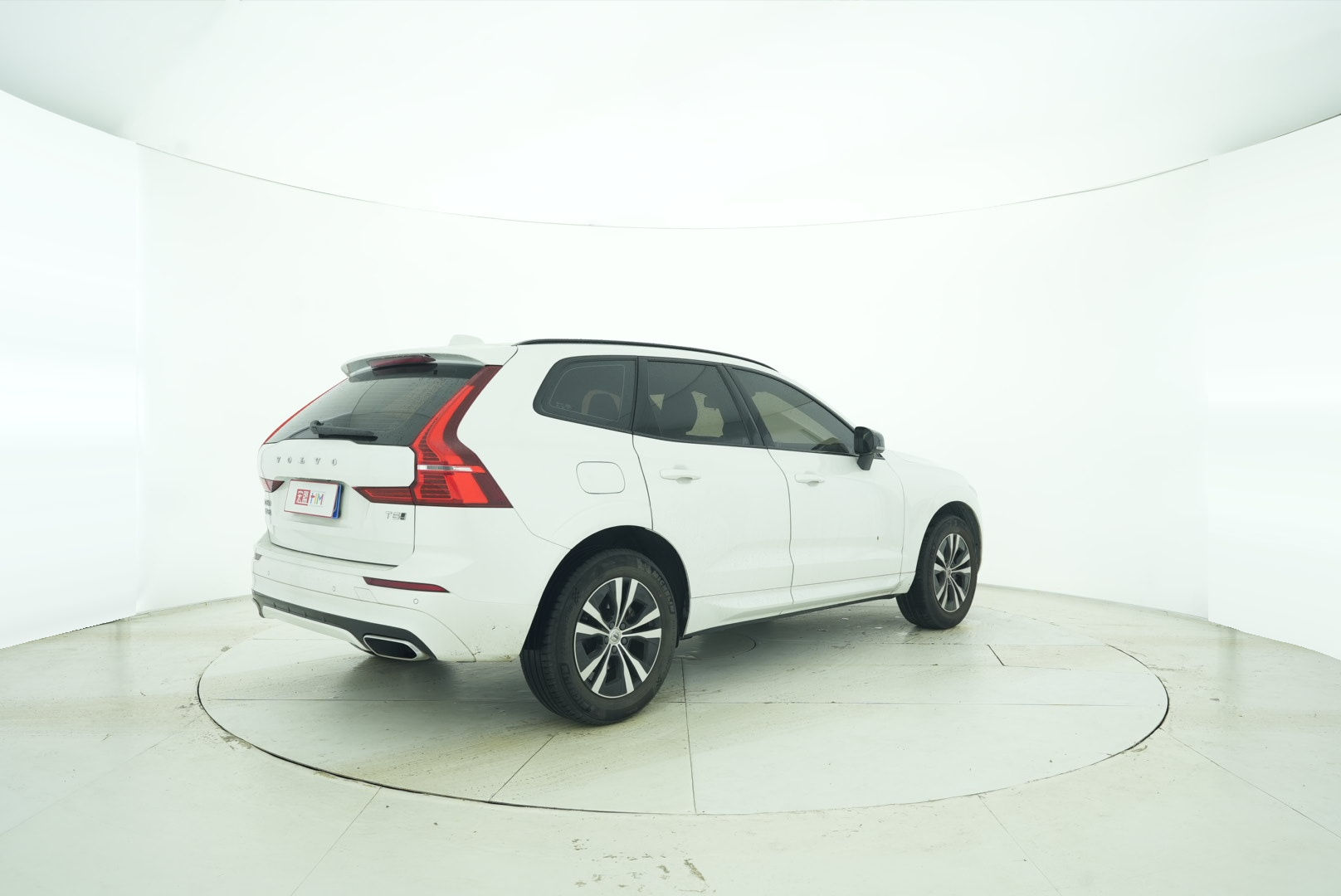 VOLVO XC60 2021 — фото 5