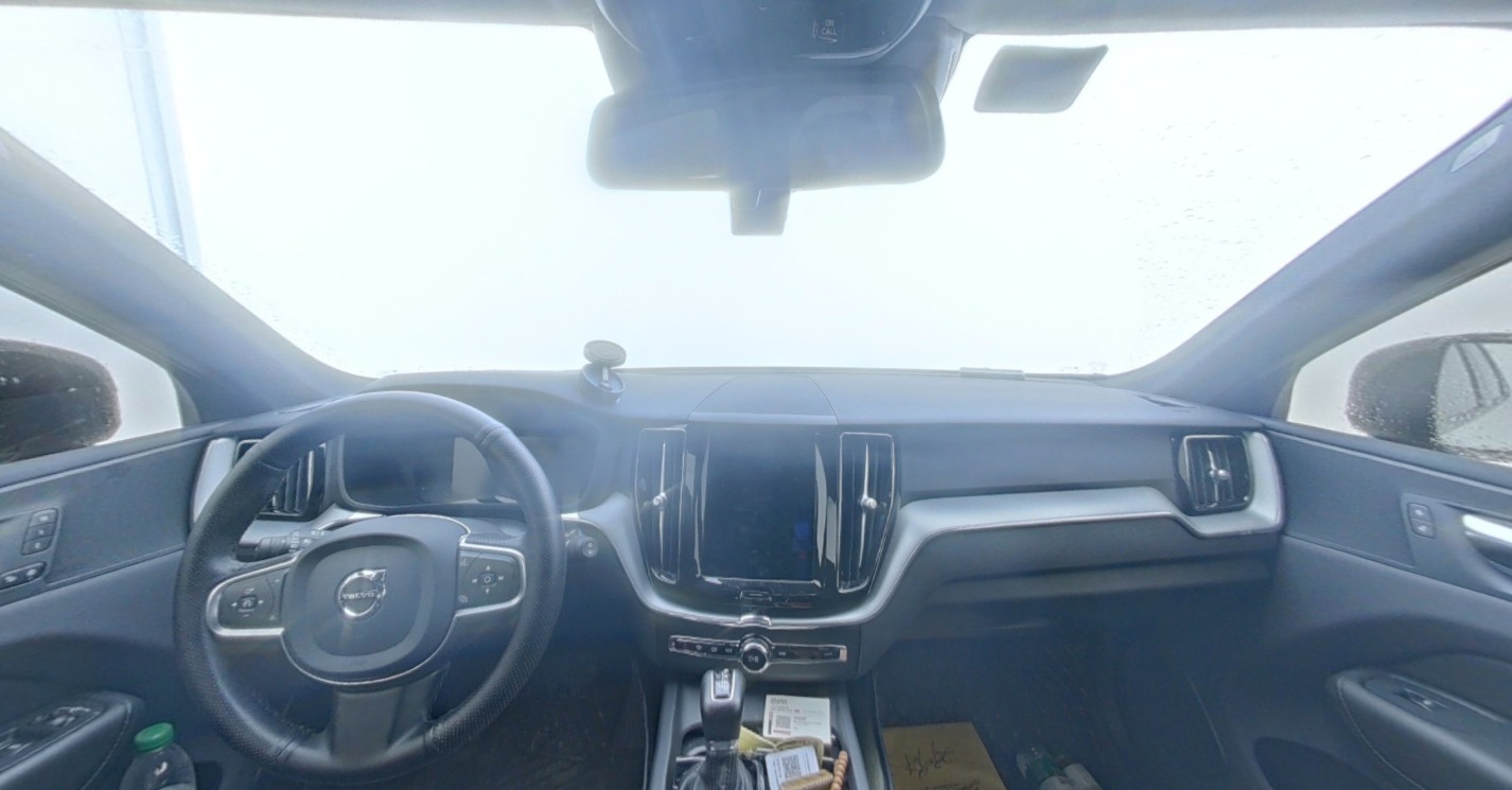 VOLVO XC60 2021 — фото 17