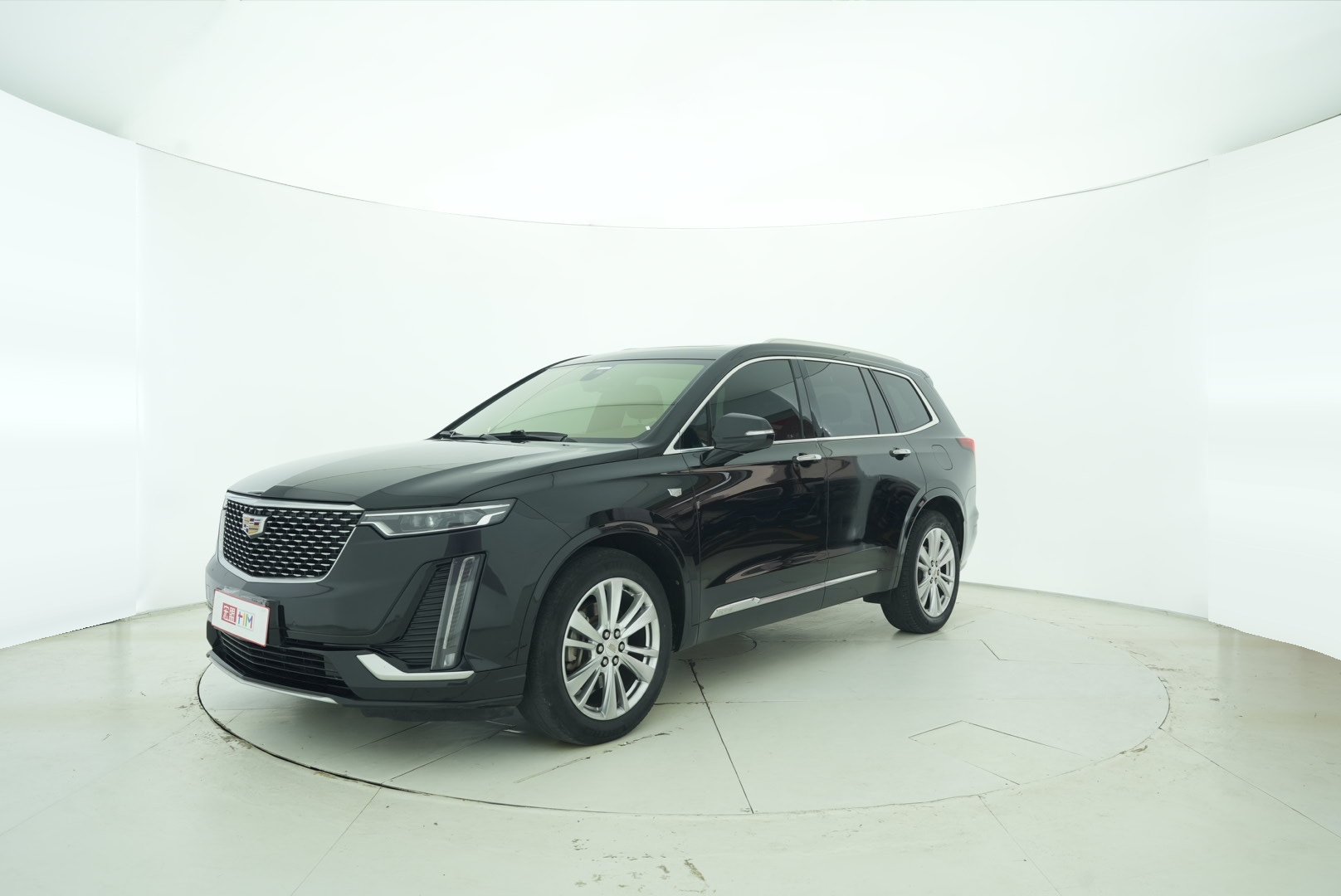 Cadillac XT6 2021 — фото 1