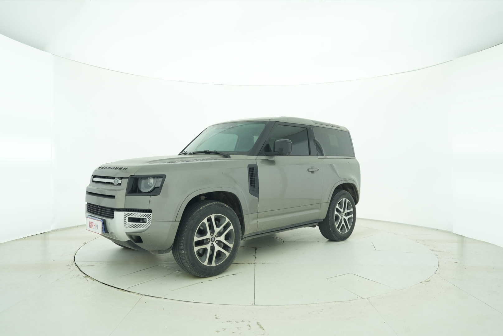 Land Rover Guardian 2023 — фото 1