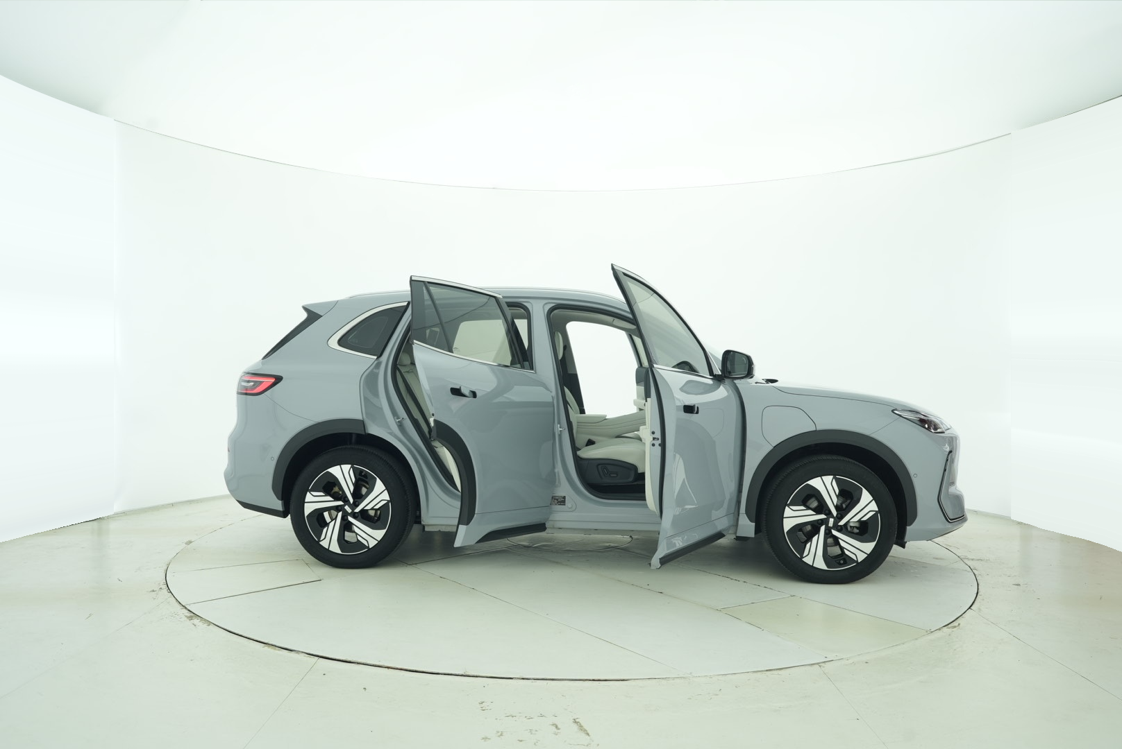 Geely Galaxy E5 2024 — фото 17