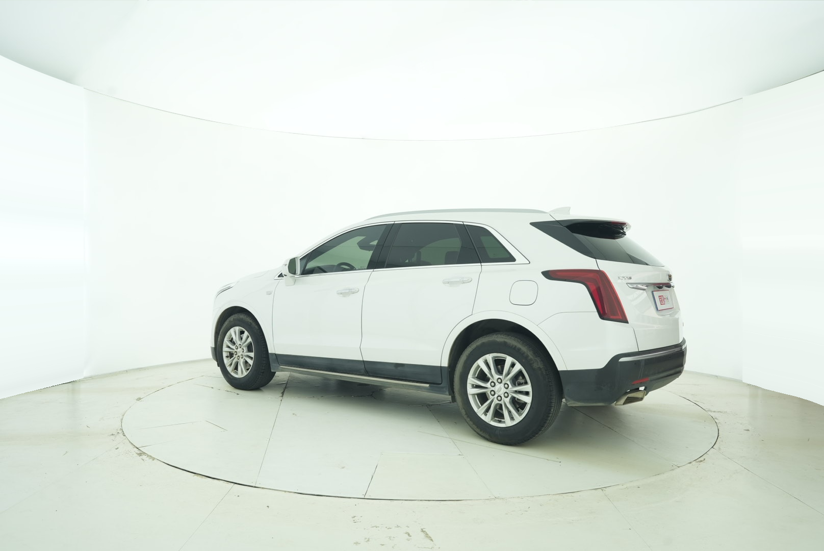 Cadillac XT5 2020 — фото 3