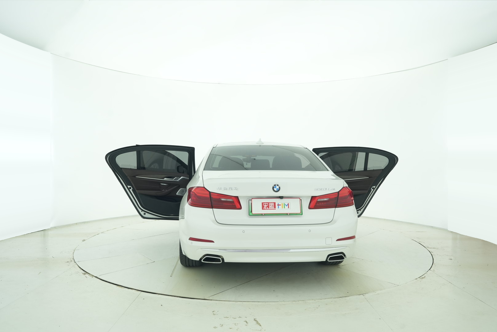 BMW 5 Series Hybrid 2020 — фото 13