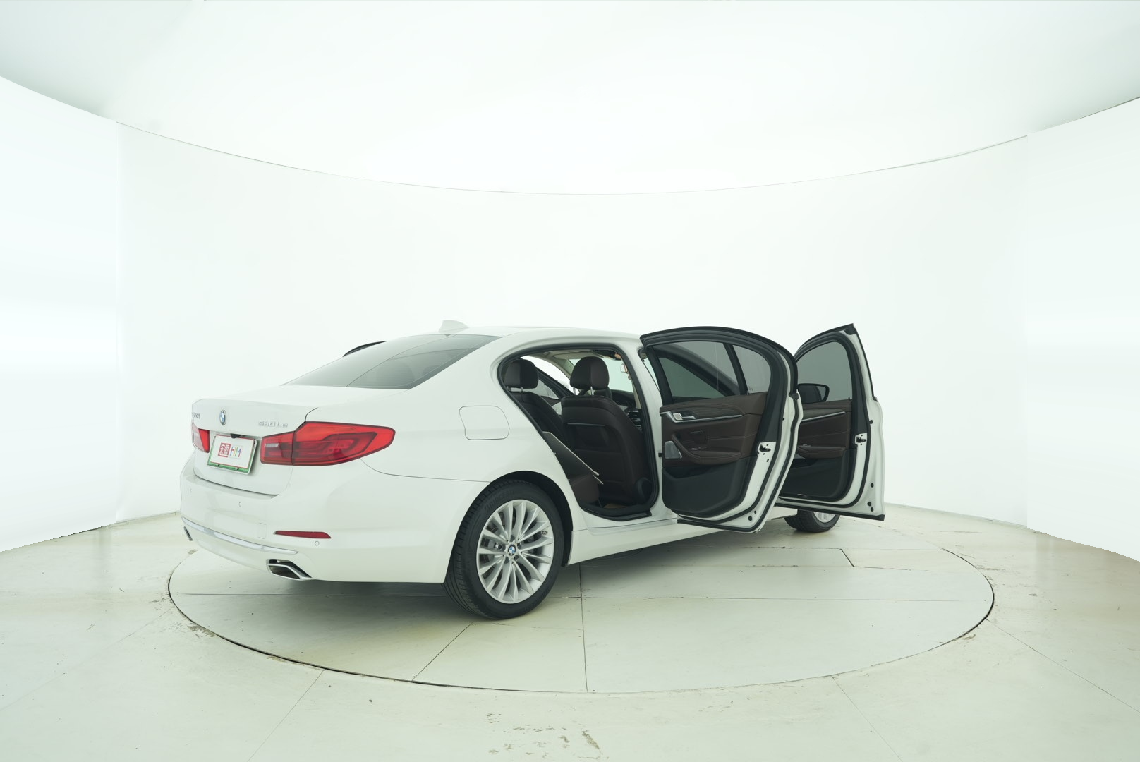 BMW 5 Series Hybrid 2020 — фото 14