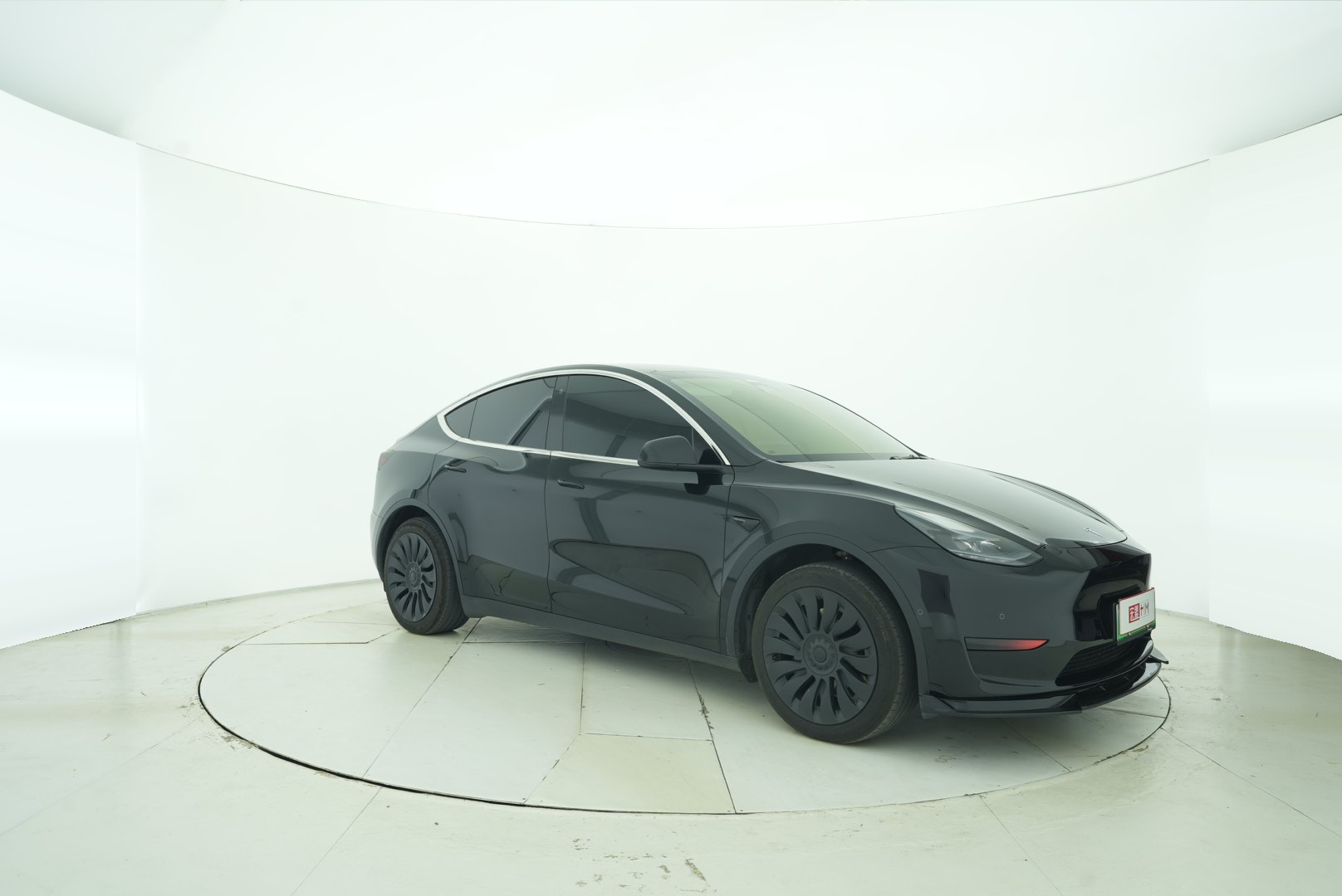 Tesla Model Y 2023 — фото 13