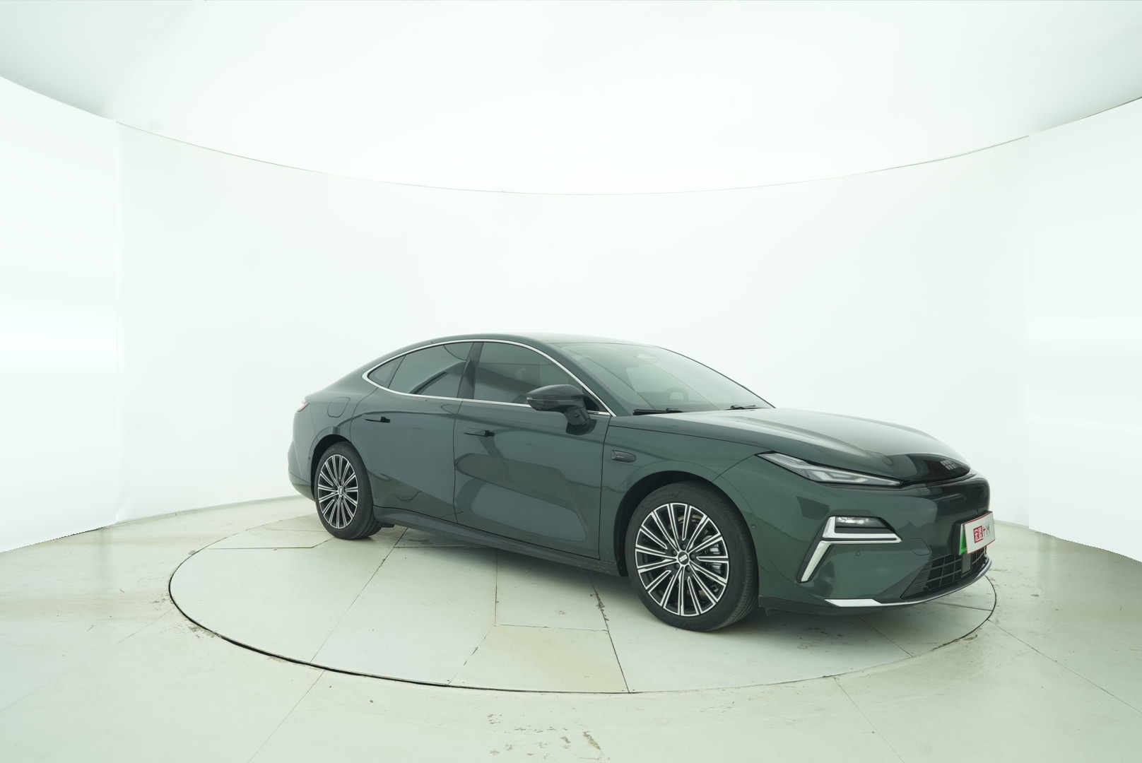 Geely Galaxy Starlight 8 EM 2025 — фото 8
