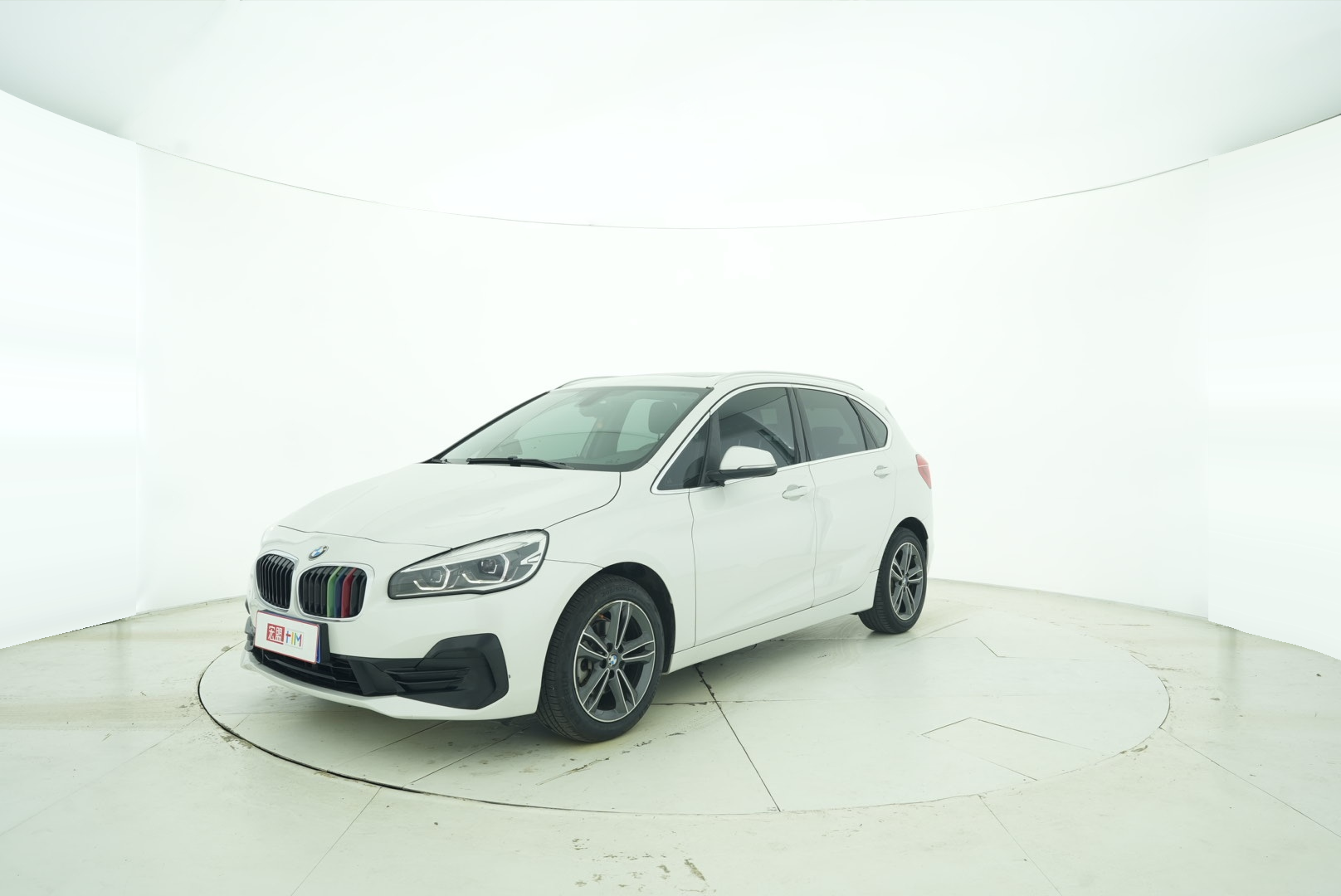 BMW 2 Series Tourer 2018 — фото 1