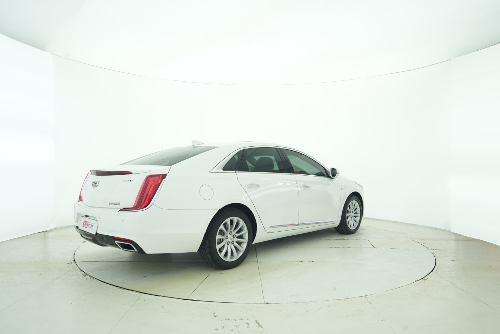 Cadillac XTS 2018 — фото 5