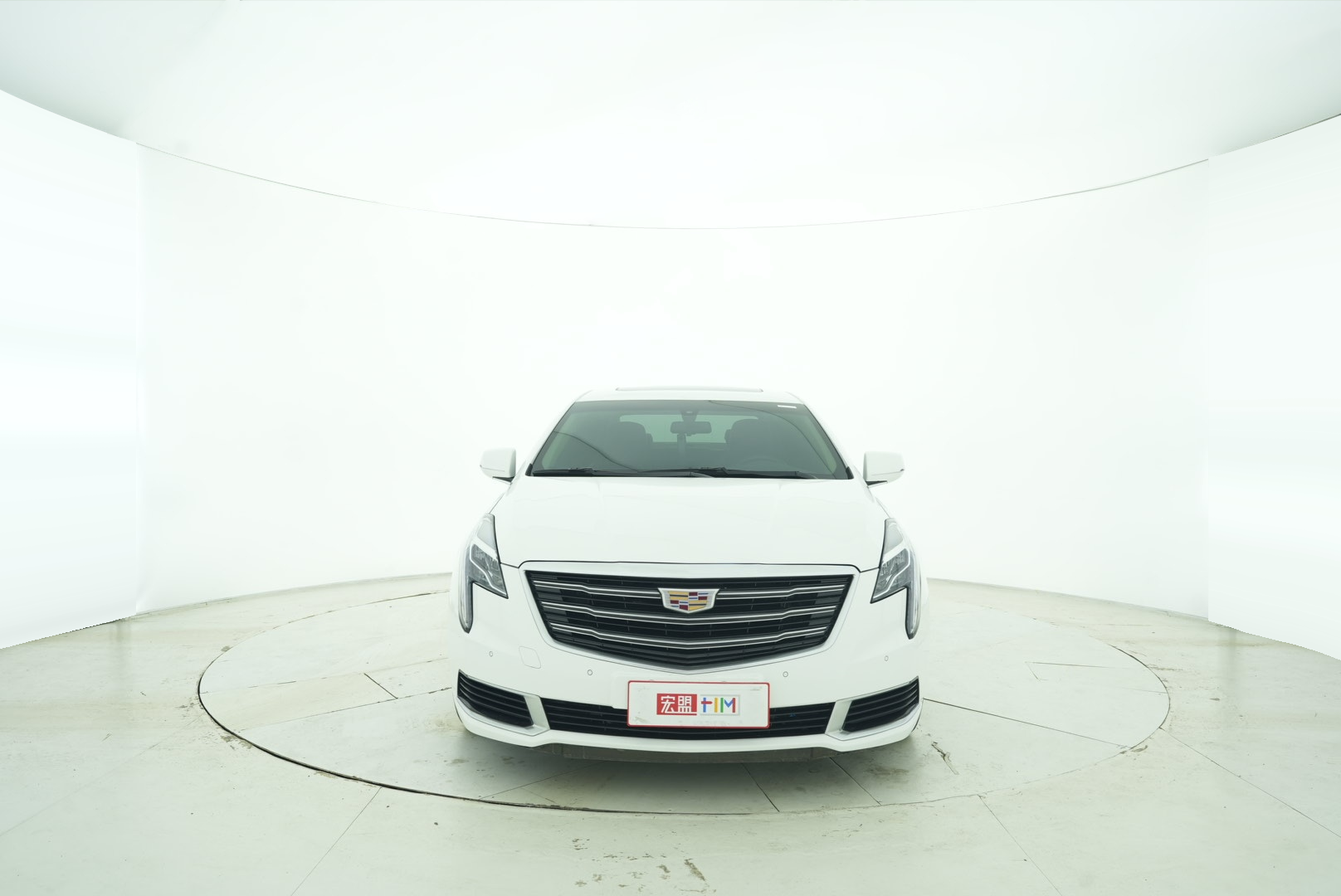 Cadillac XTS 2018 — фото 8