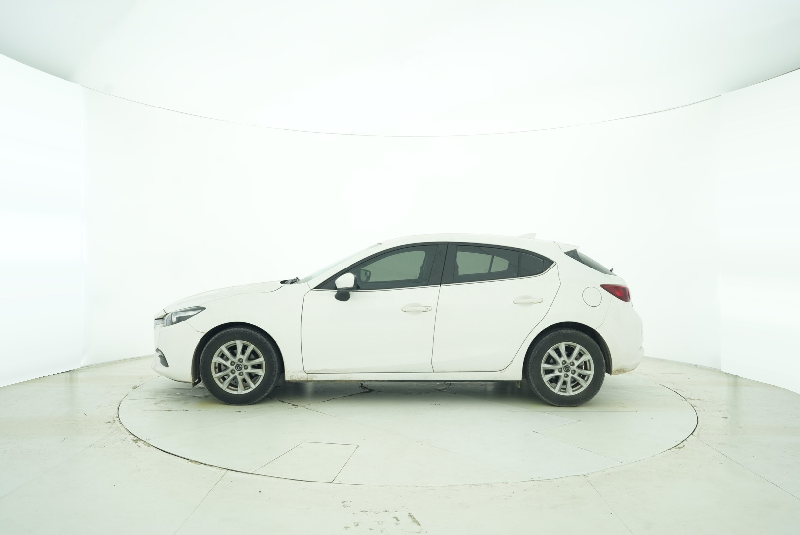 Mazda 3 Axela 2017 — фото 3