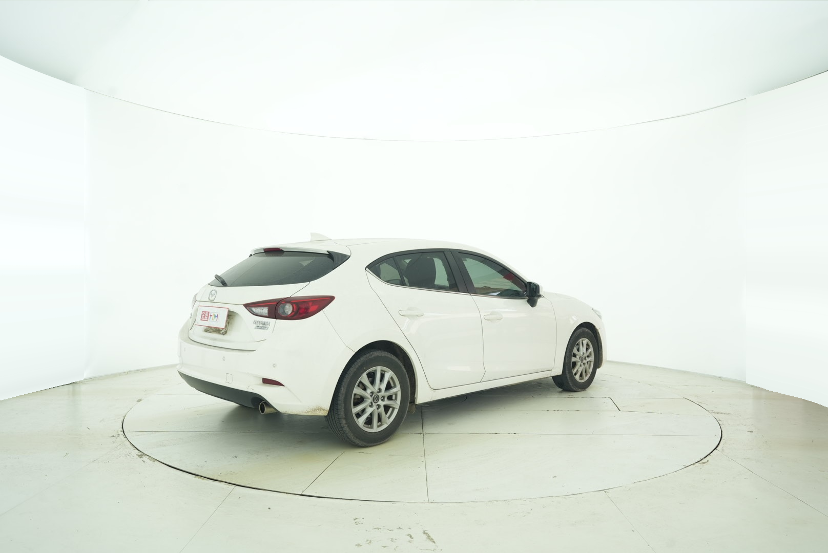 Mazda 3 Axela 2017 — фото 6