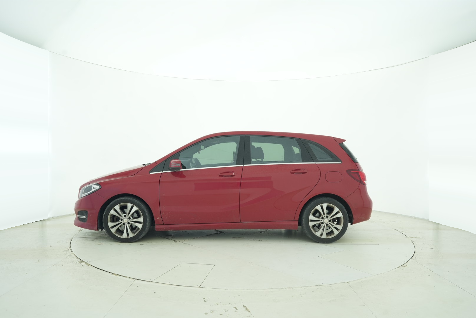Mercedes Benz B-Class 2015 — фото 3