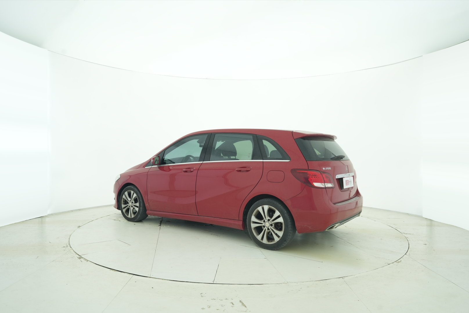 Mercedes Benz B-Class 2015 — фото 4