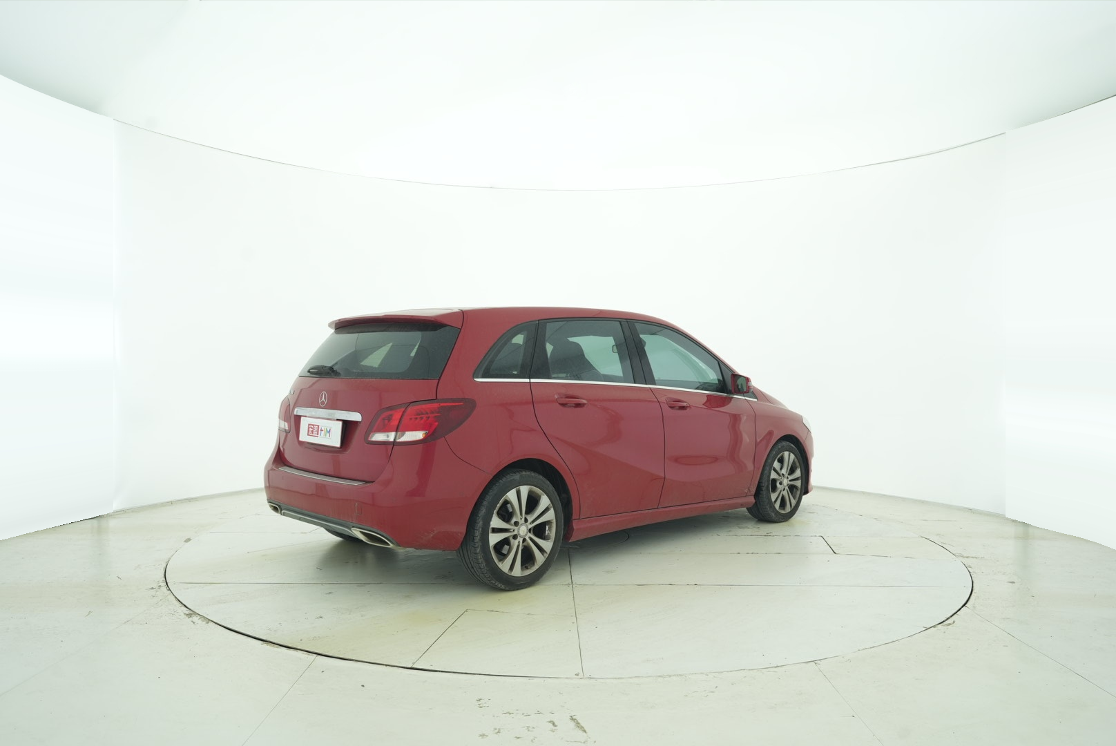 Mercedes Benz B-Class 2015 — фото 6