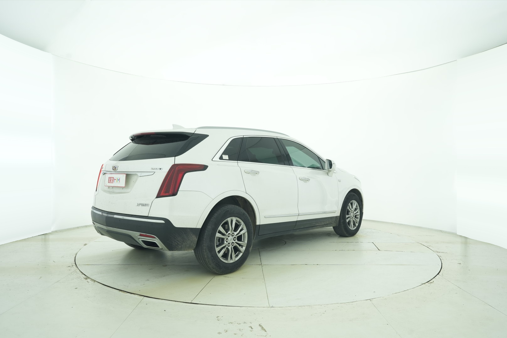 Cadillac XT5 2022 — фото 5