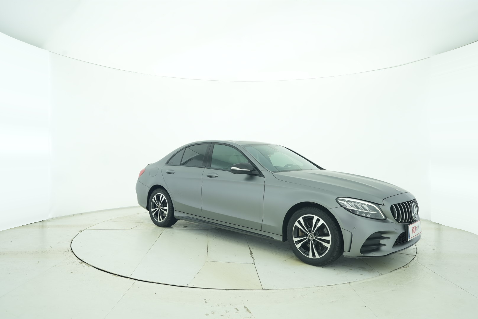 Mercedes Benz C-Class 2019 — фото 8